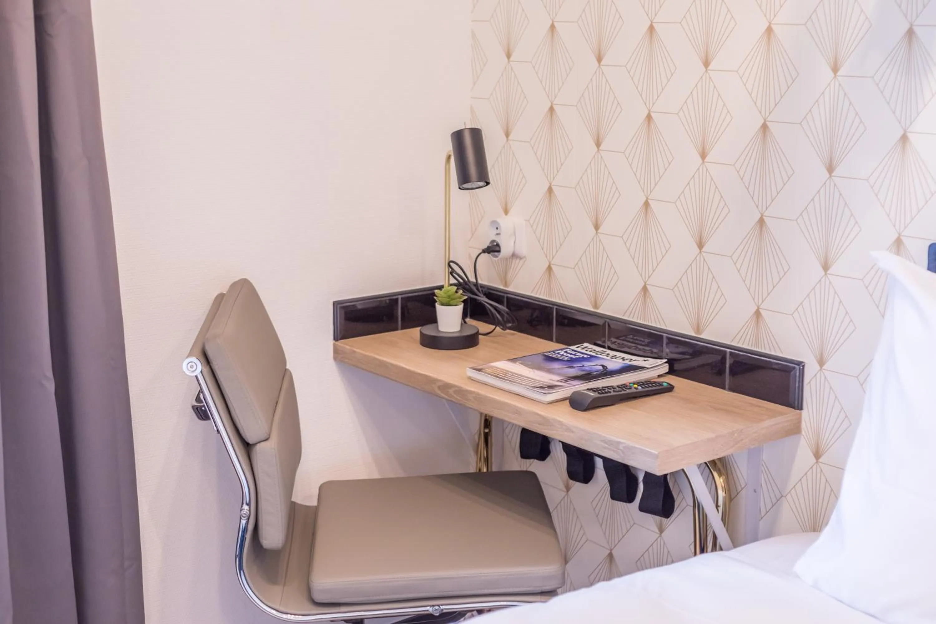 Other in WS Champs-Elysées - Colomb