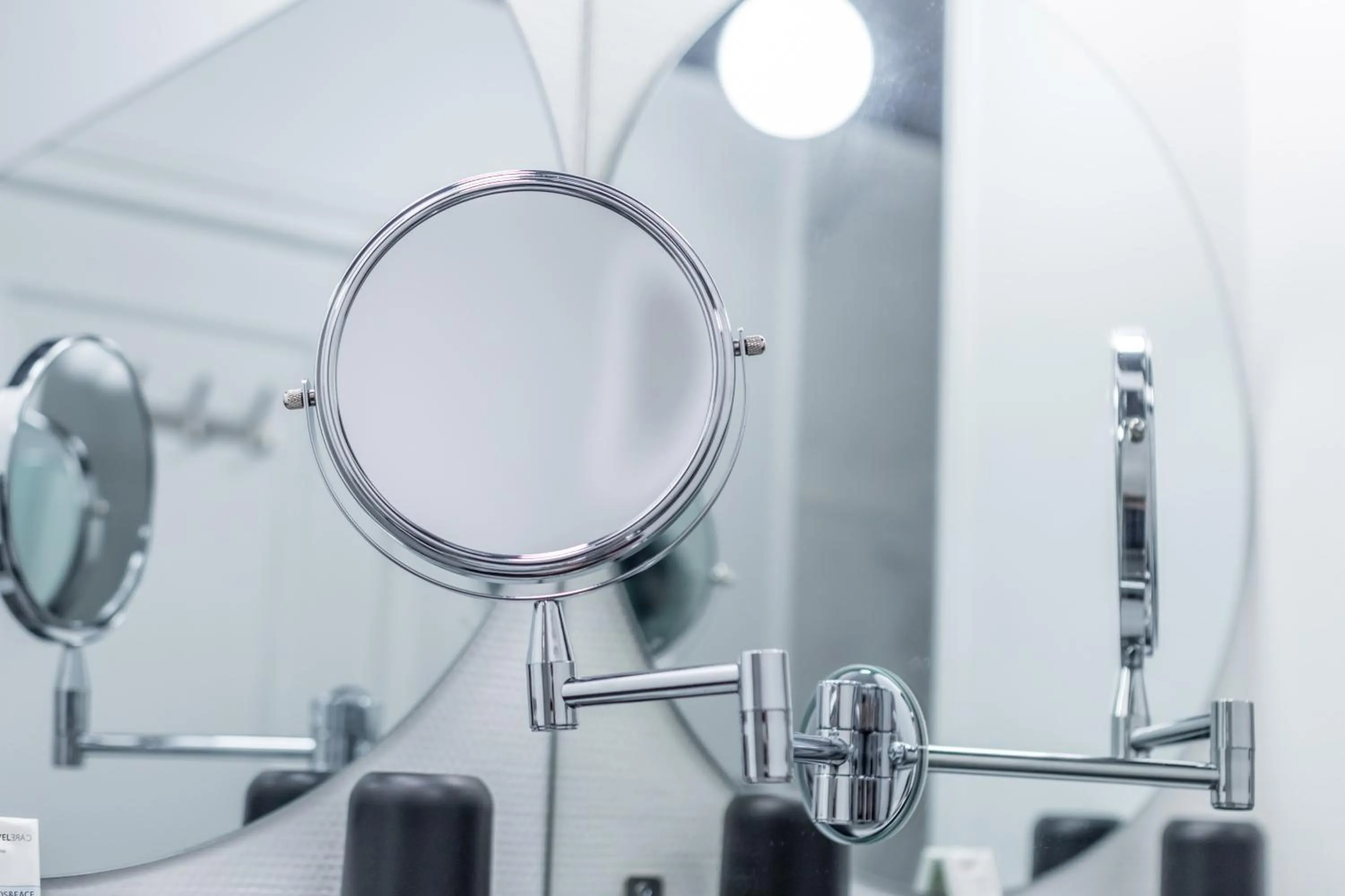 Bathroom in WS Champs-Elysées - Colomb