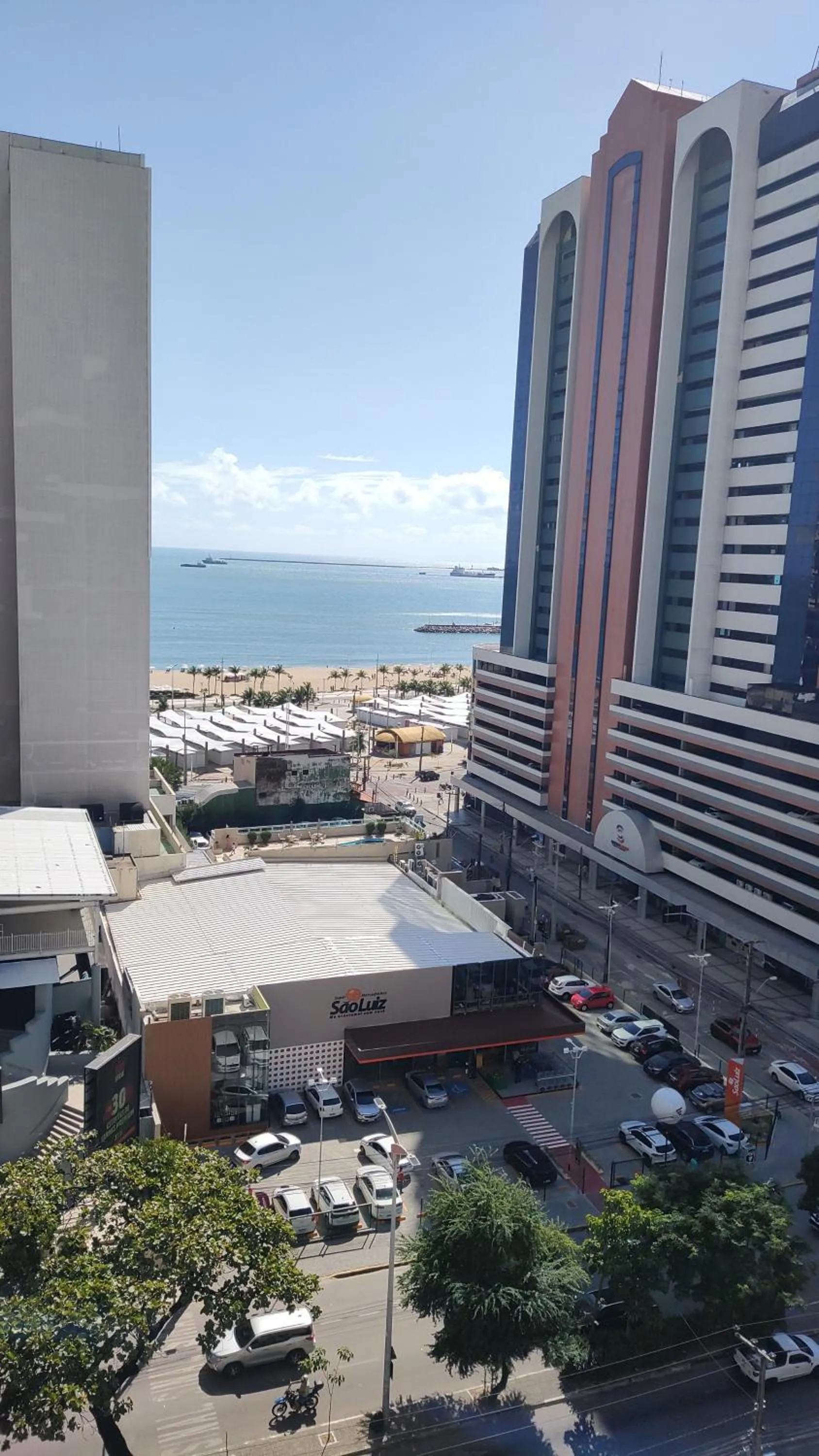 Day in Via Venetto Flat próximo a feirinha da beira-mar Fortaleza