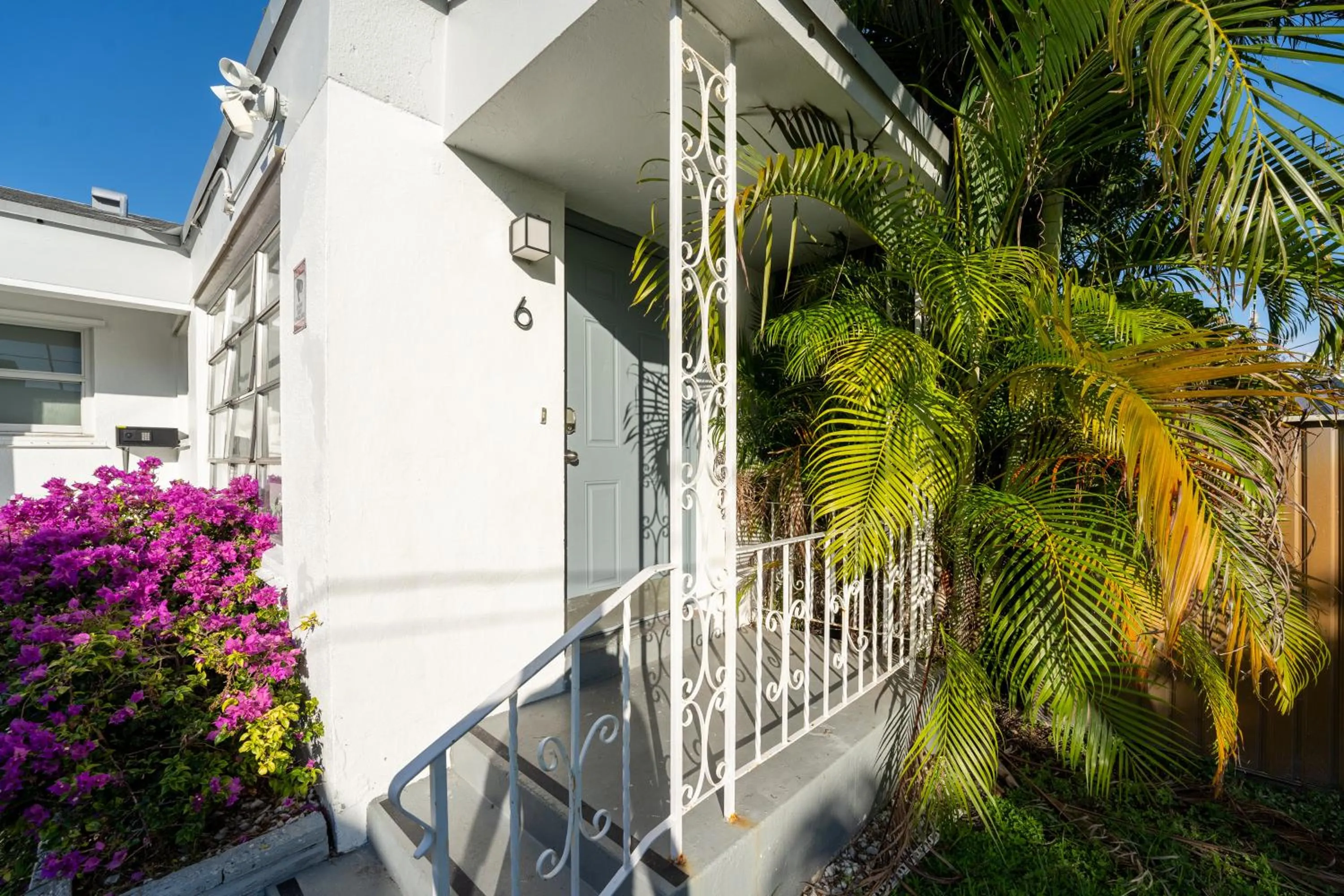 Garden view in PRAIA Hotel Hollywood