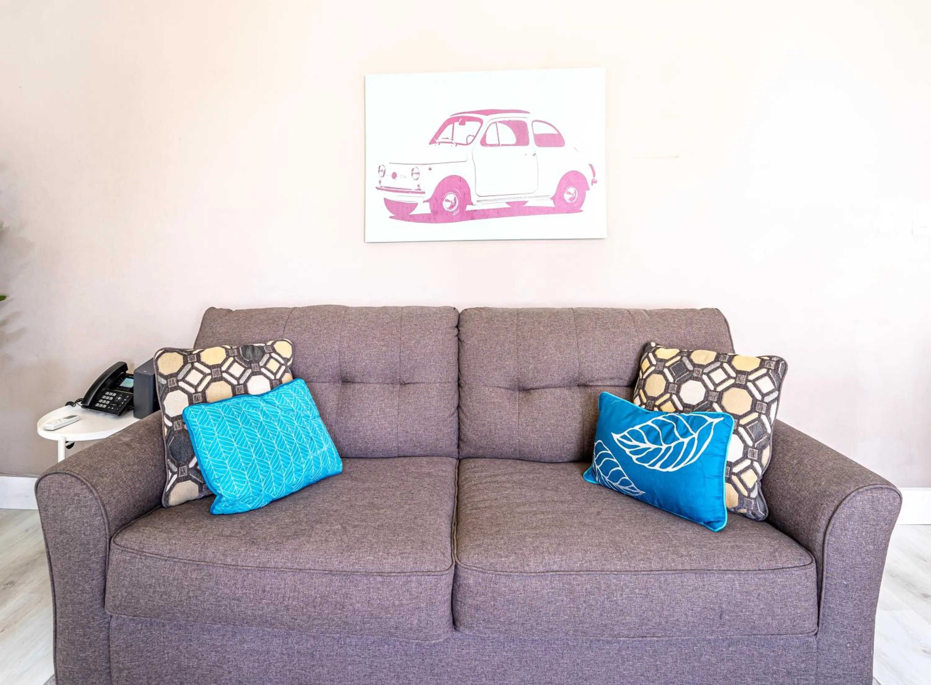 Living room in PRAIA Hotel Hollywood