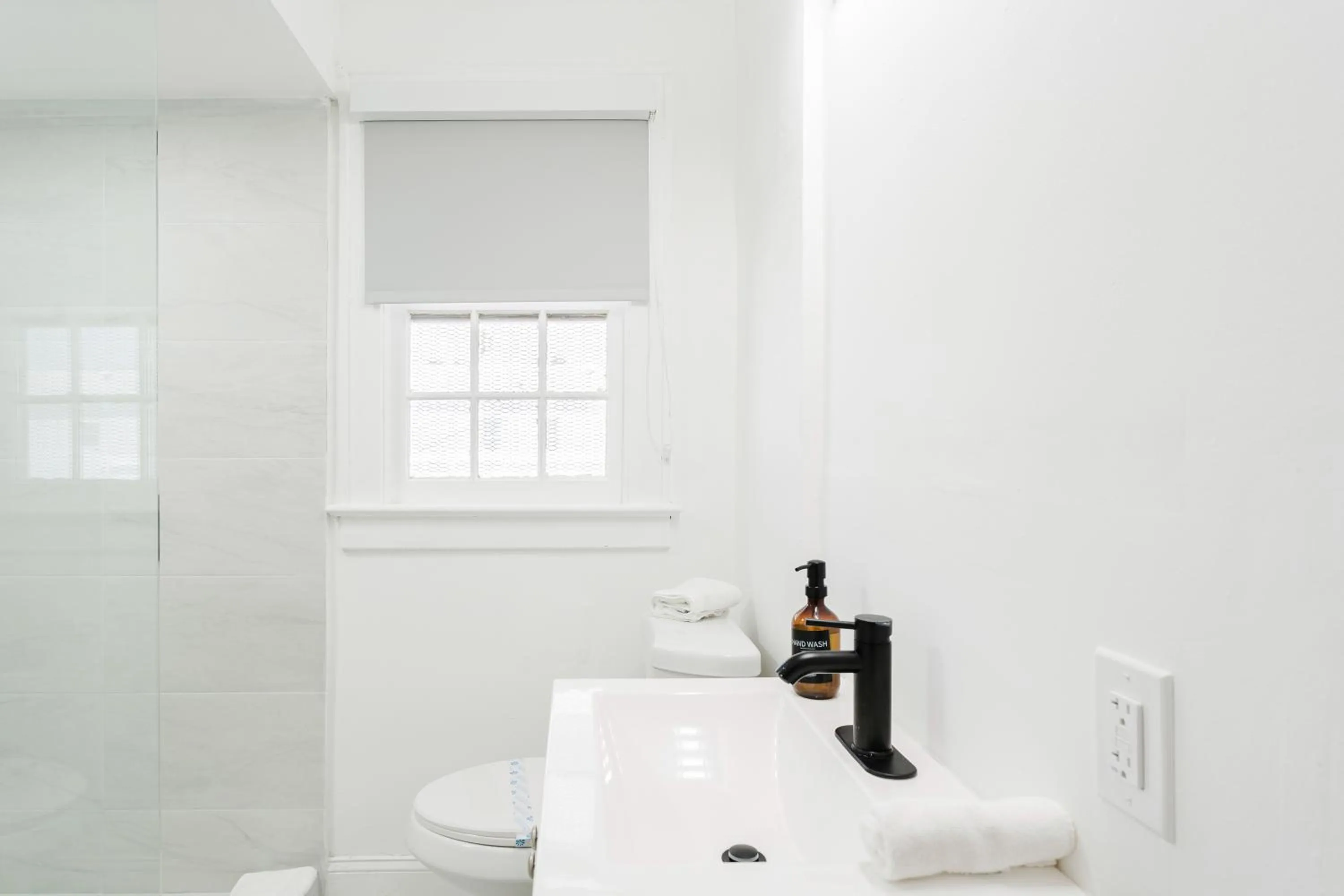 Bathroom in PRAIA Hotel Hollywood