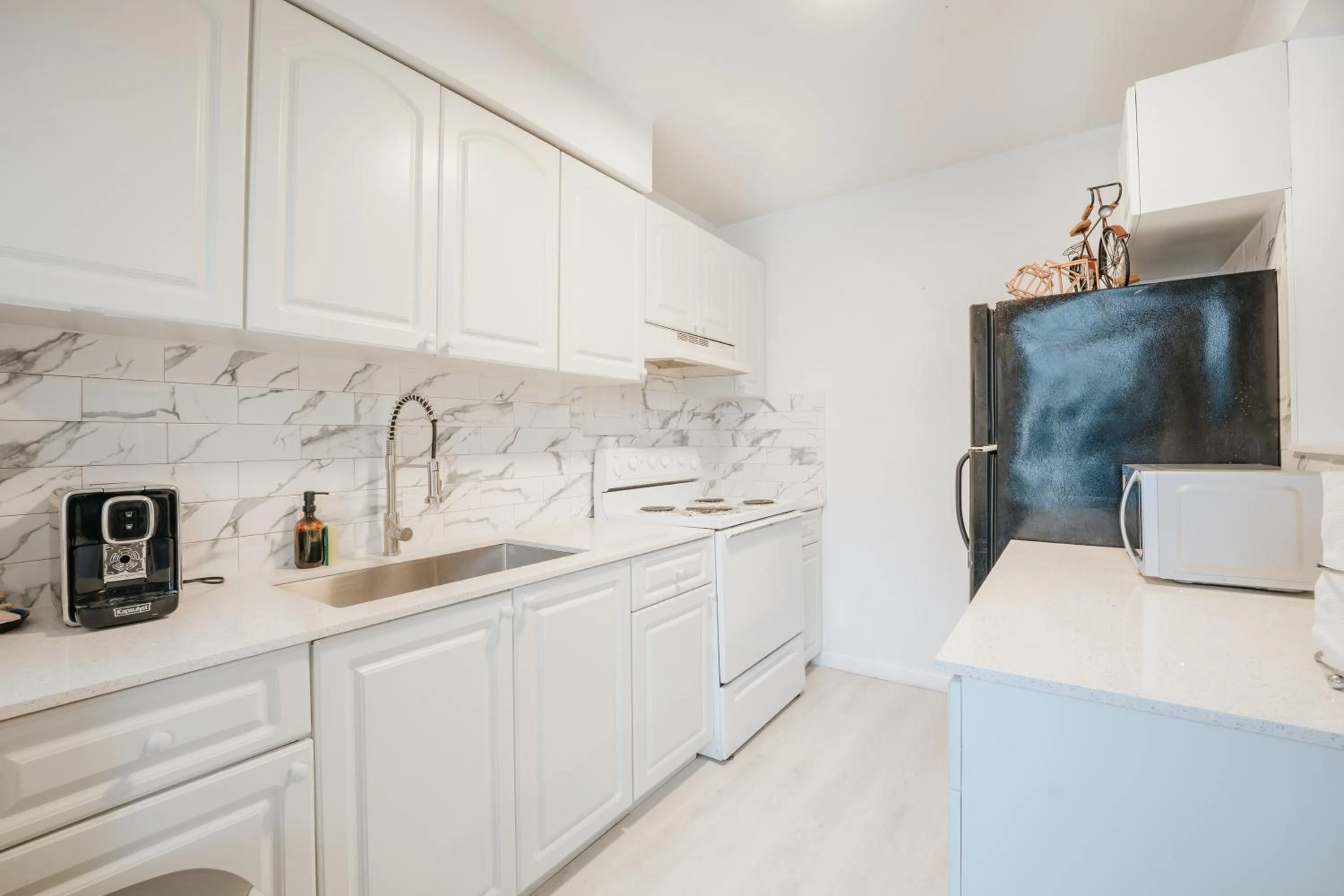 Kitchen or kitchenette in PRAIA Hotel Hollywood