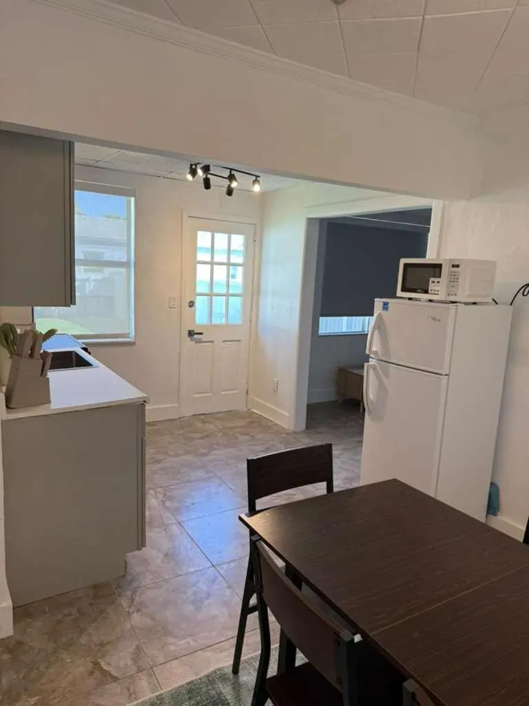 Kitchen or kitchenette in PRAIA Hotel Hollywood