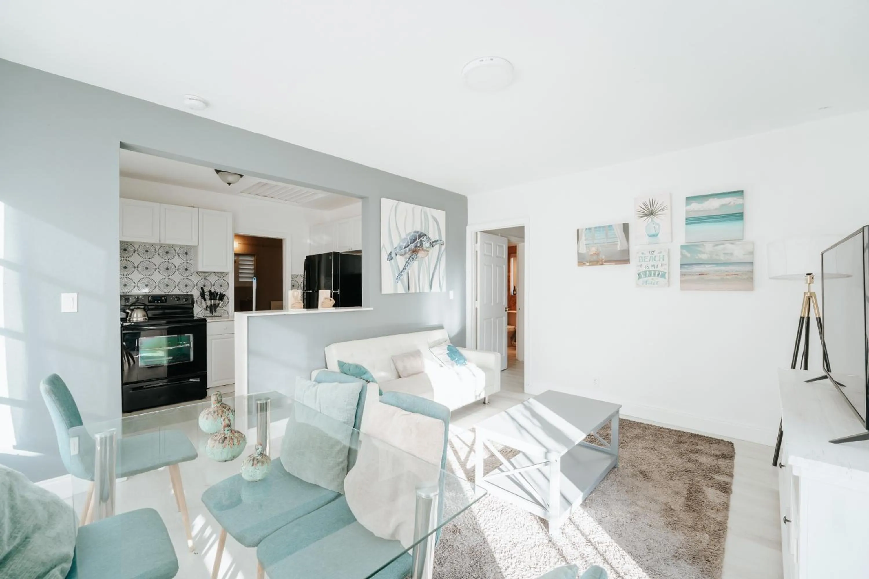 TV and multimedia in PRAIA Hotel Hollywood