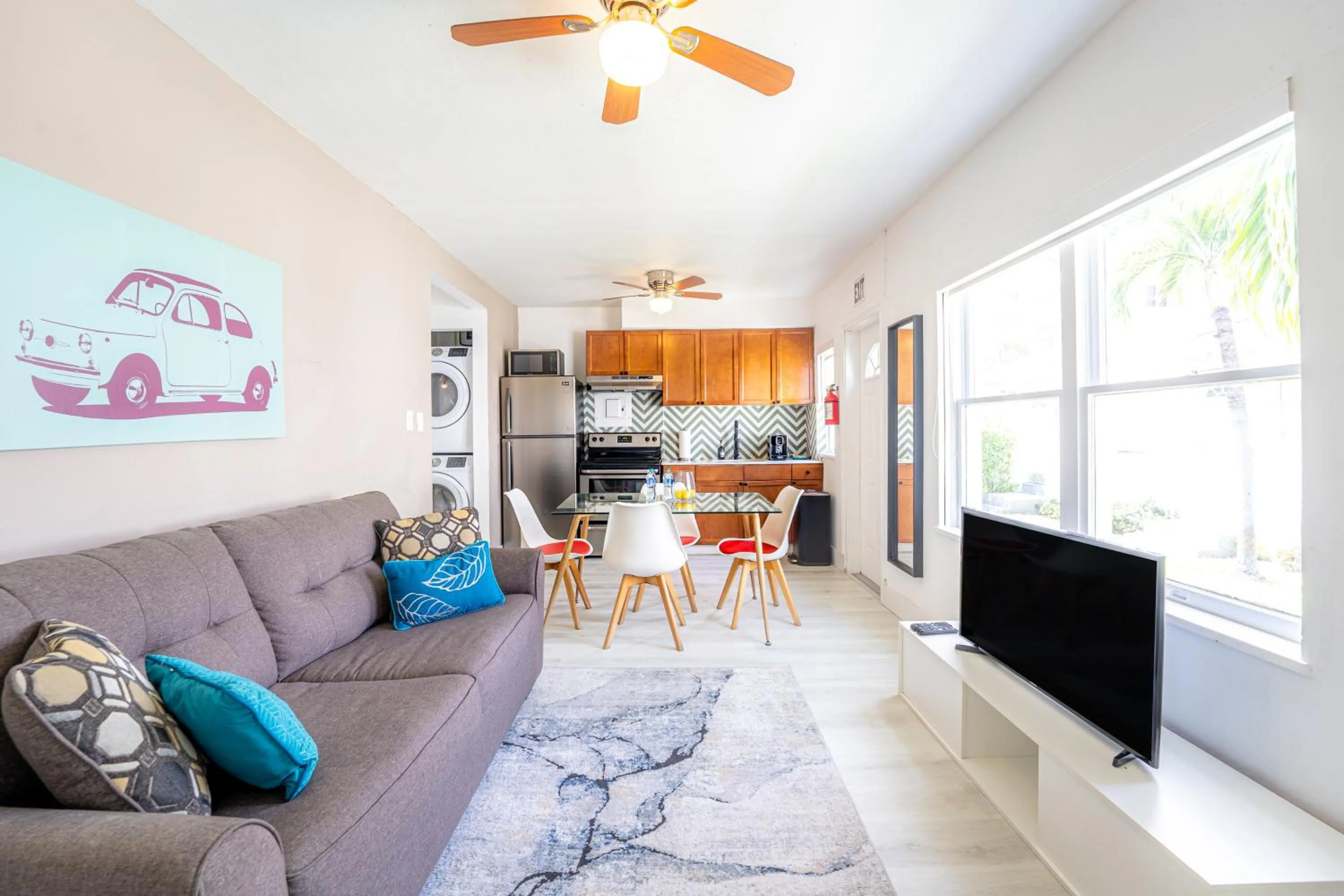 Living room in PRAIA Hotel Hollywood