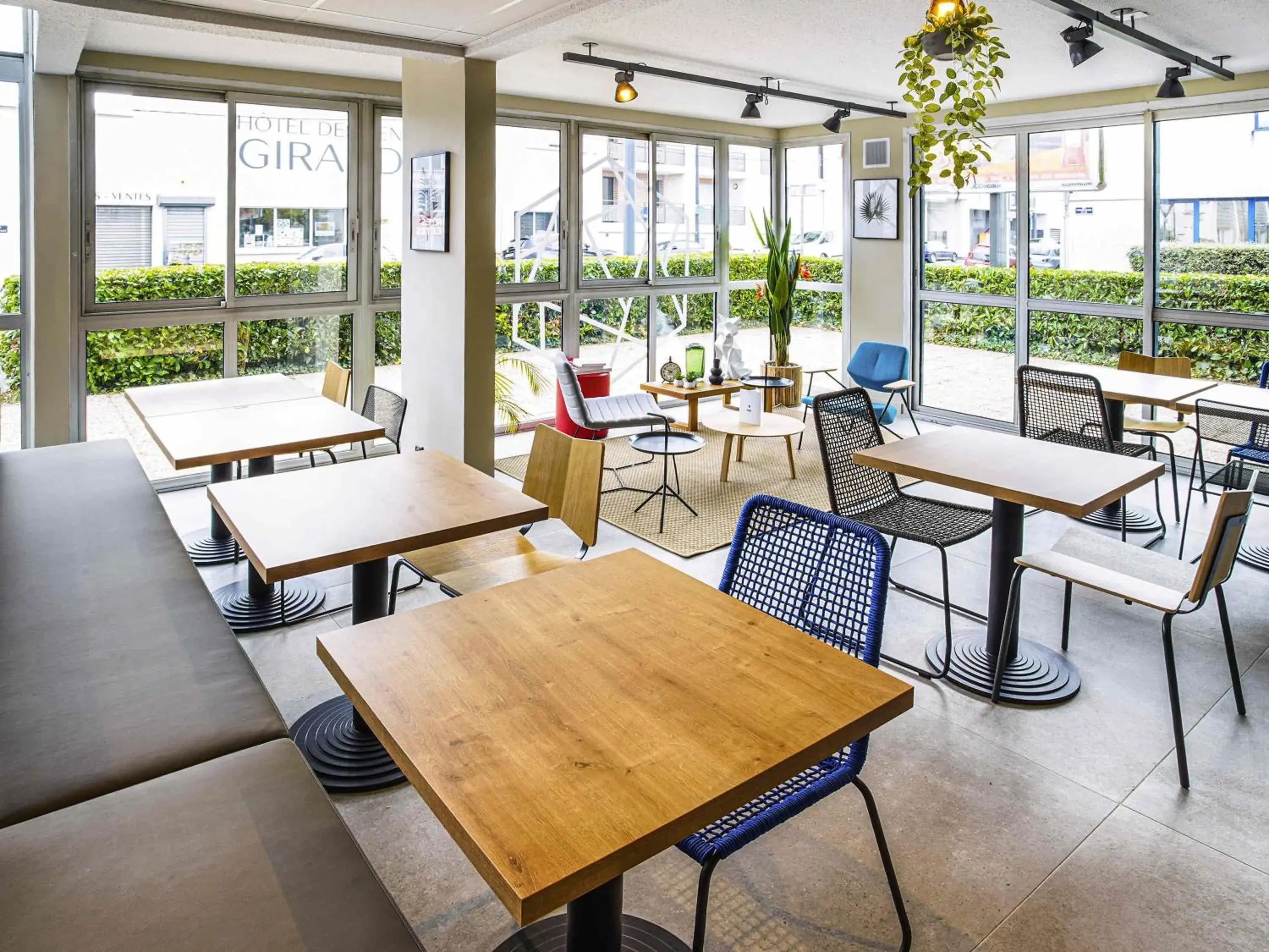 Restaurant/places to eat in Ibis Tours Centre Giraudeau Restaurant/places to eat in Ibis Tours Centre Giraudeau