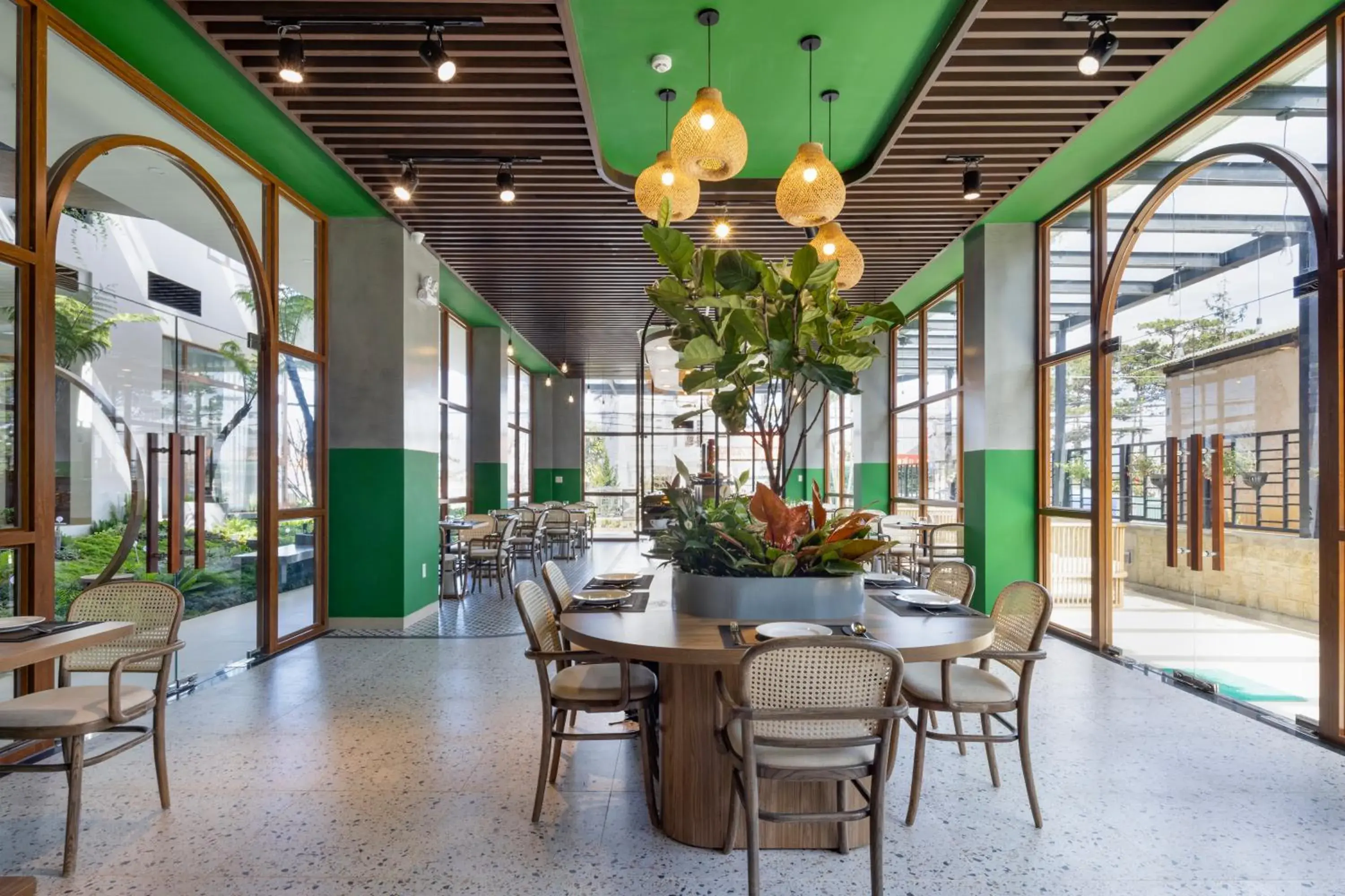 Restaurant/places to eat in Lasol Boutique Hotel Restaurant/places to eat in Lasol Boutique Hotel