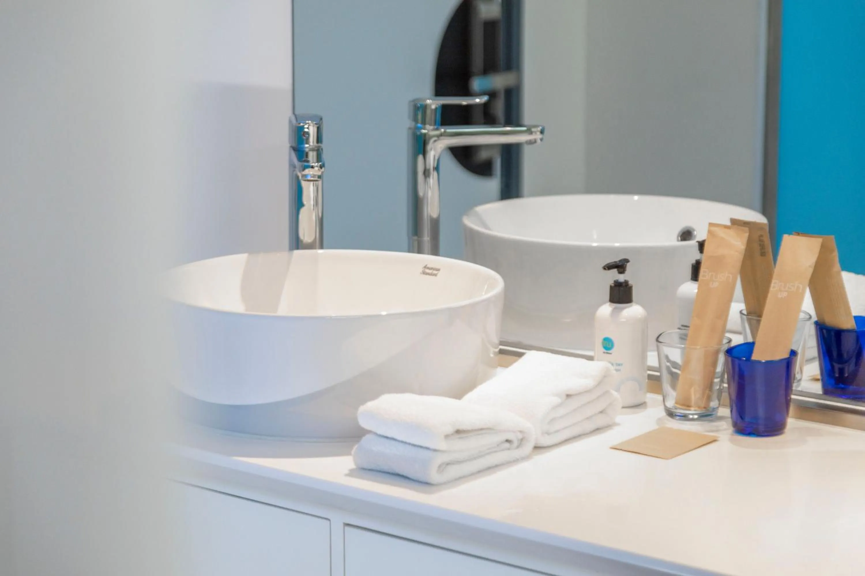 Bathroom in Tru by Hilton Hoa Binh City Centre