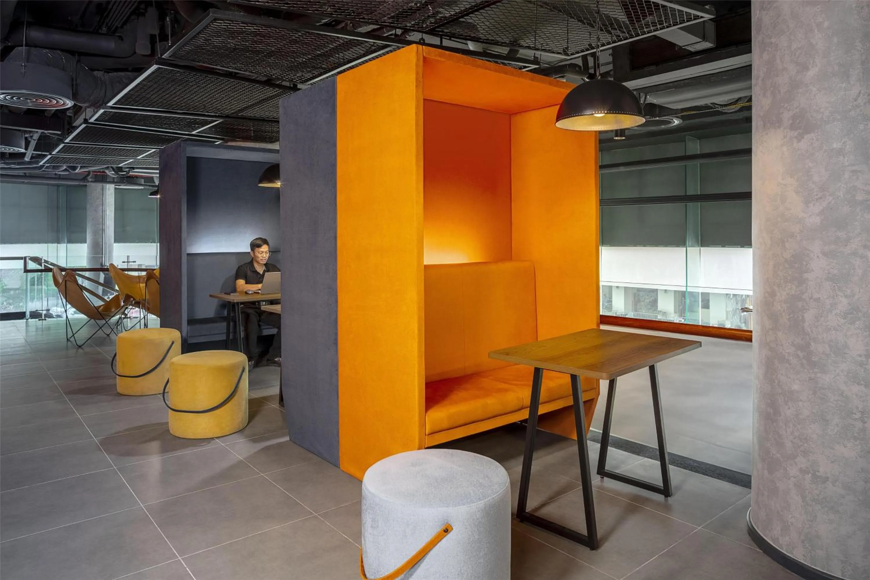 Meeting/conference room in Tru by Hilton Viet Tri City Centre