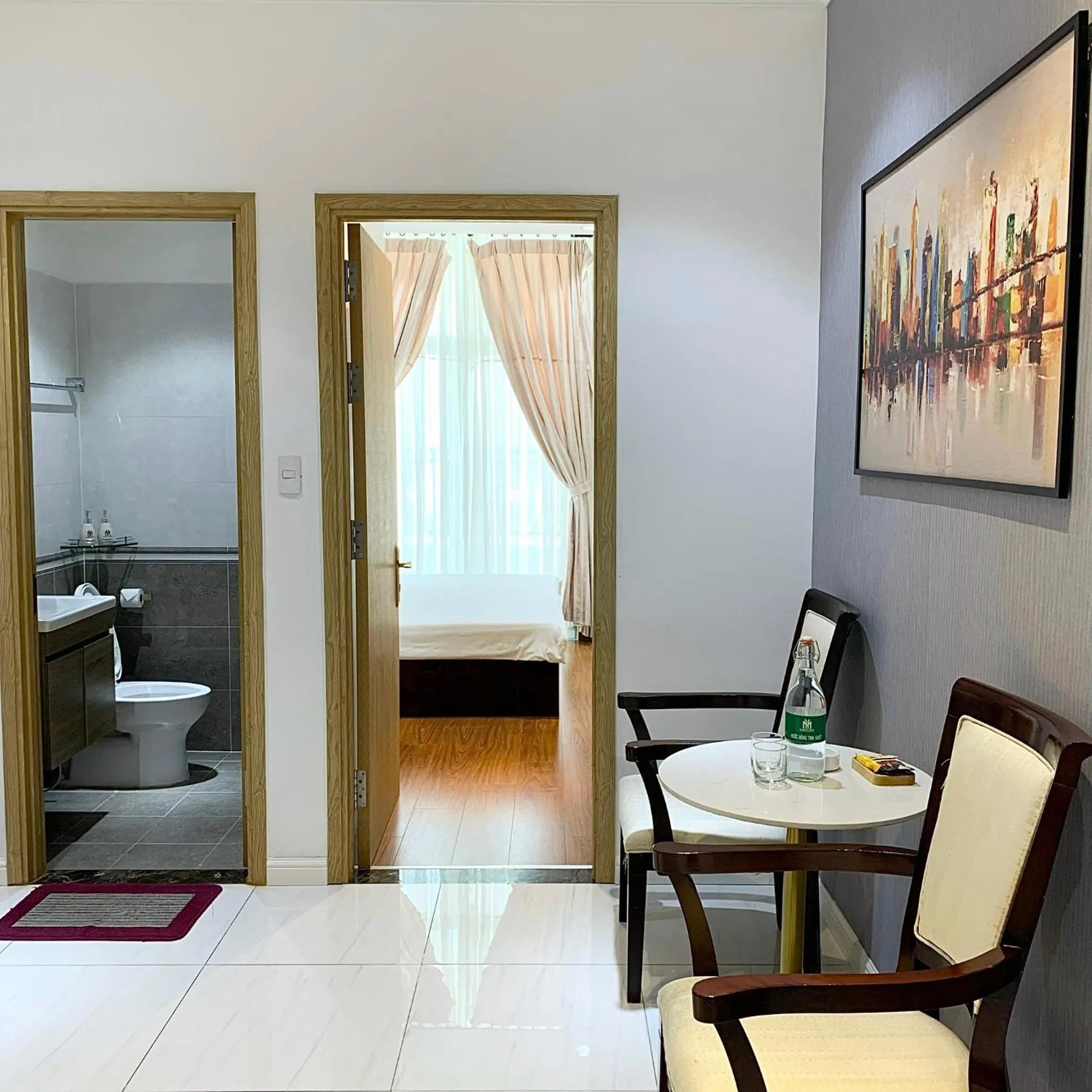 Deluxe Room (2 Adults + 1 Child) in Căn hộ Khách sạn cao cấp Marina Long Xuyên