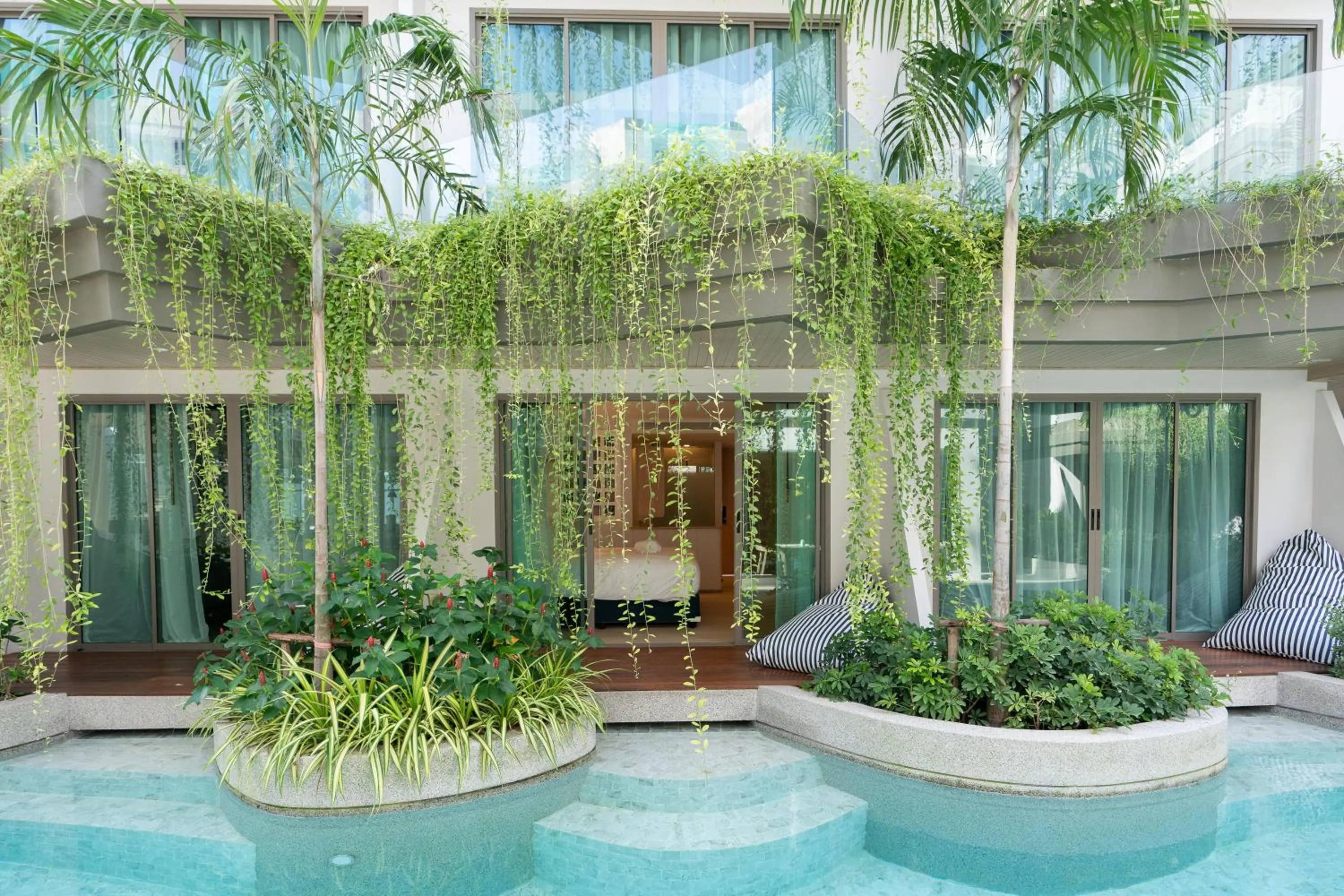 Balcony/Terrace in Panwaburi Beachfront Resort - SHA Extra Plus