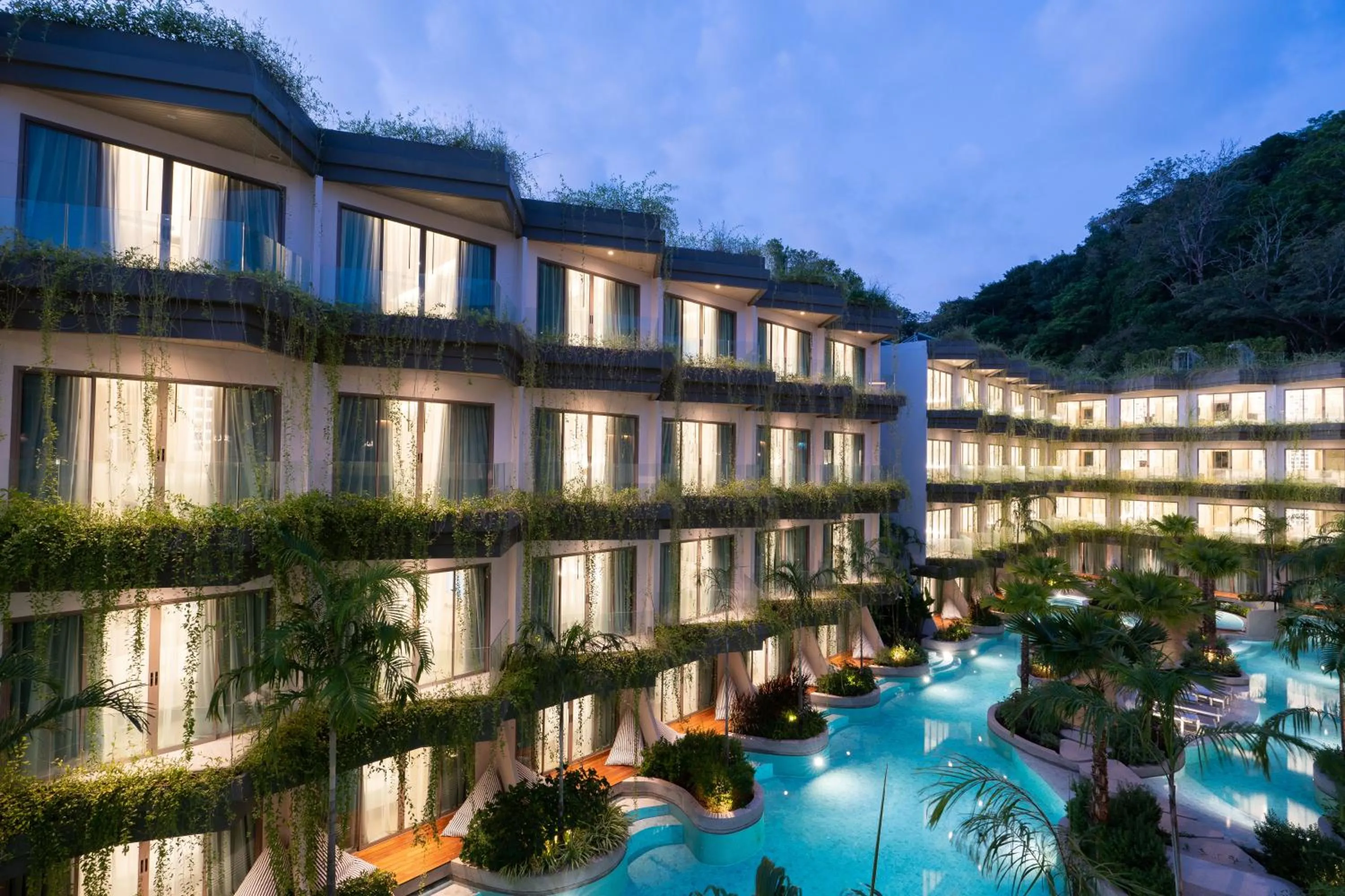 Property building in Panwaburi Beachfront Resort - SHA Extra Plus