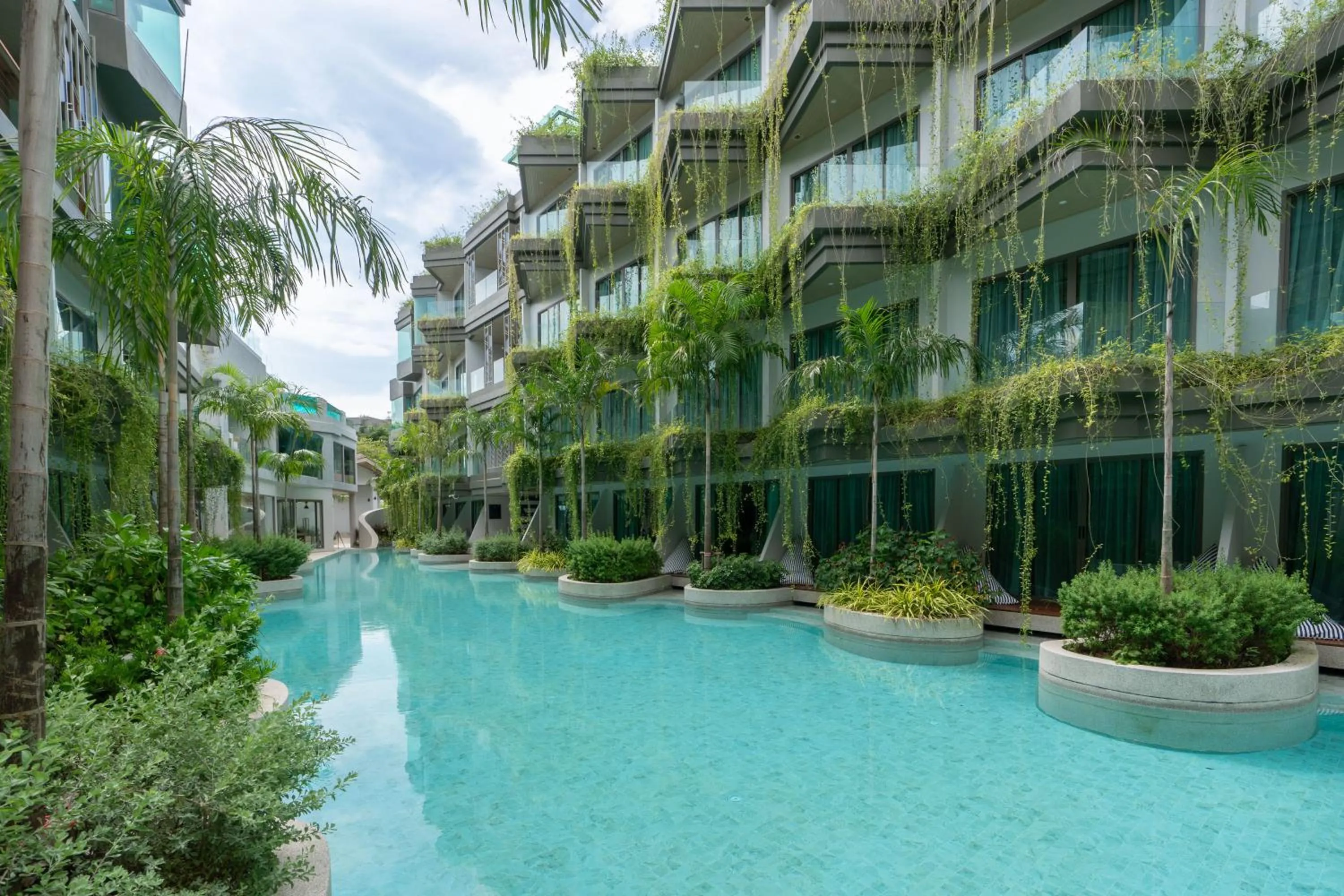 Swimming pool in Panwaburi Beachfront Resort - SHA Extra Plus