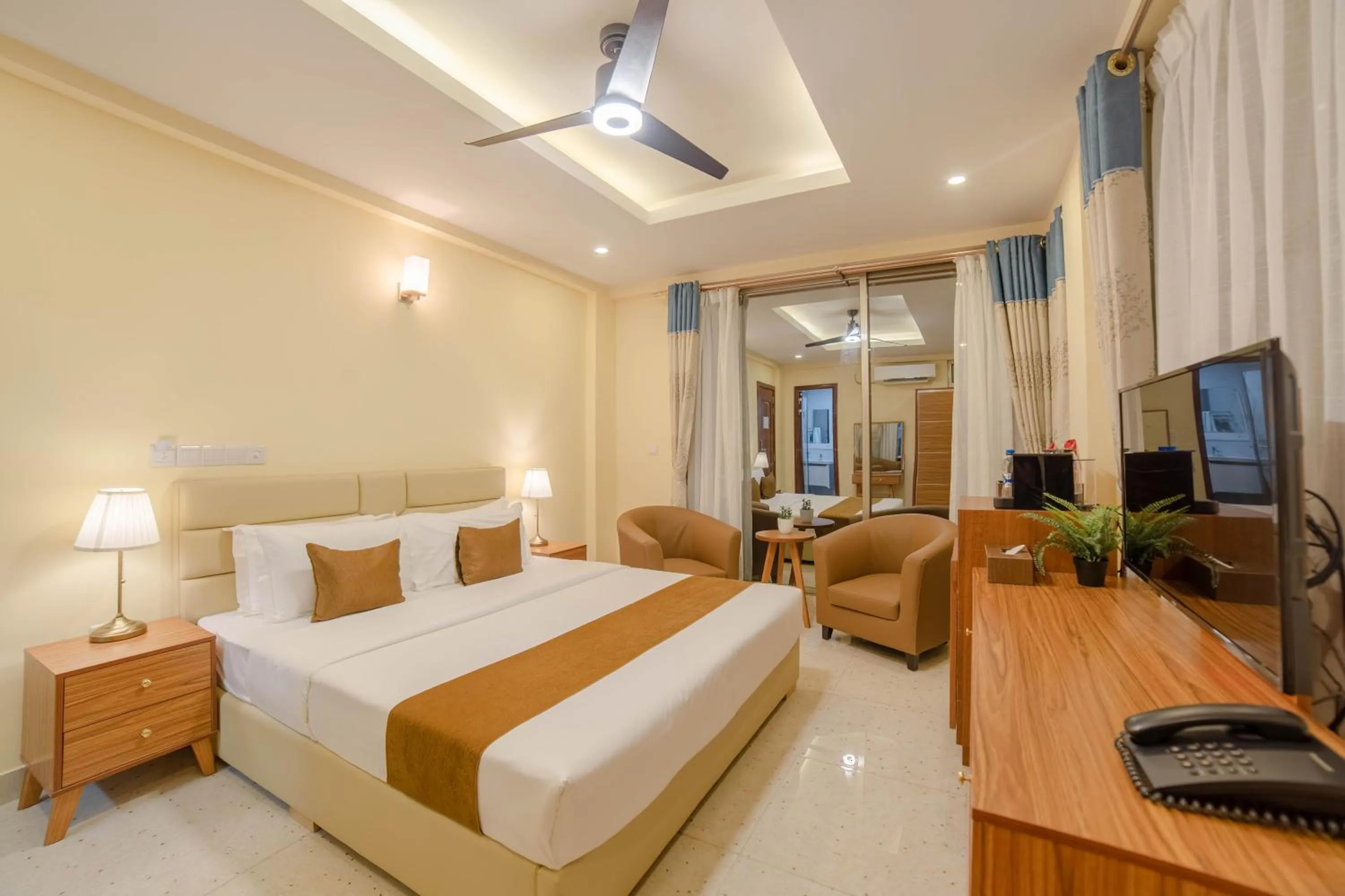 TV and multimedia, Bed in Amber Beach Hotel