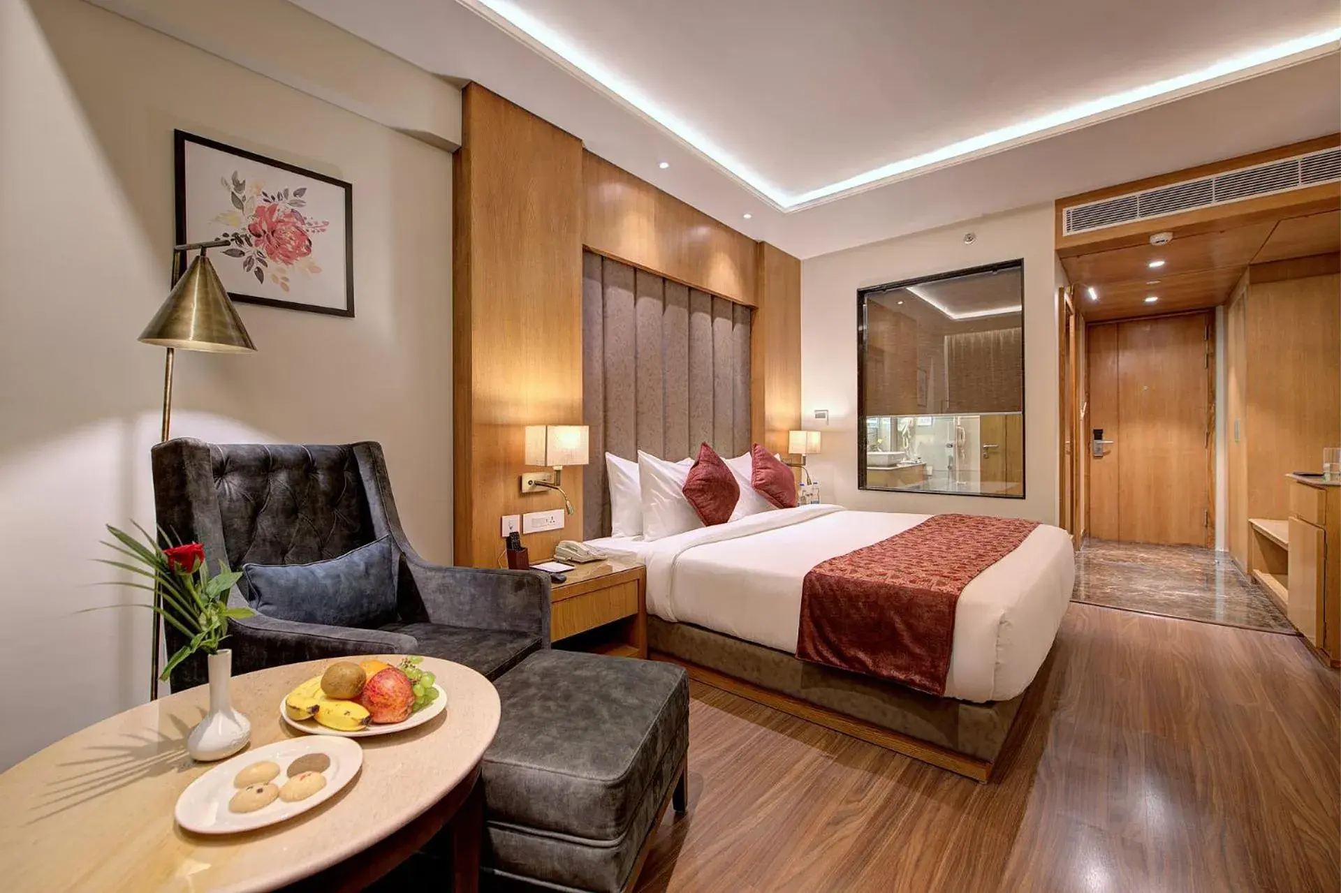 Photo of the whole room, Bed in Best Western Plus Revanta Mcleod Ganj Photo of the whole room, Bed in Best Western Plus Revanta Mcleod Ganj