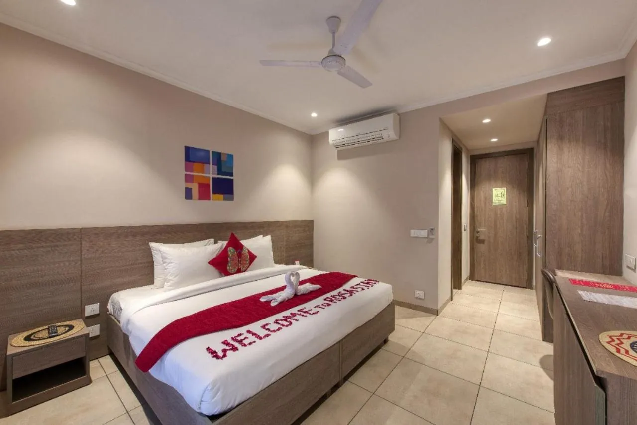 Photo of the whole room, Bed in ROSASTAYS Gurugram Golf Course