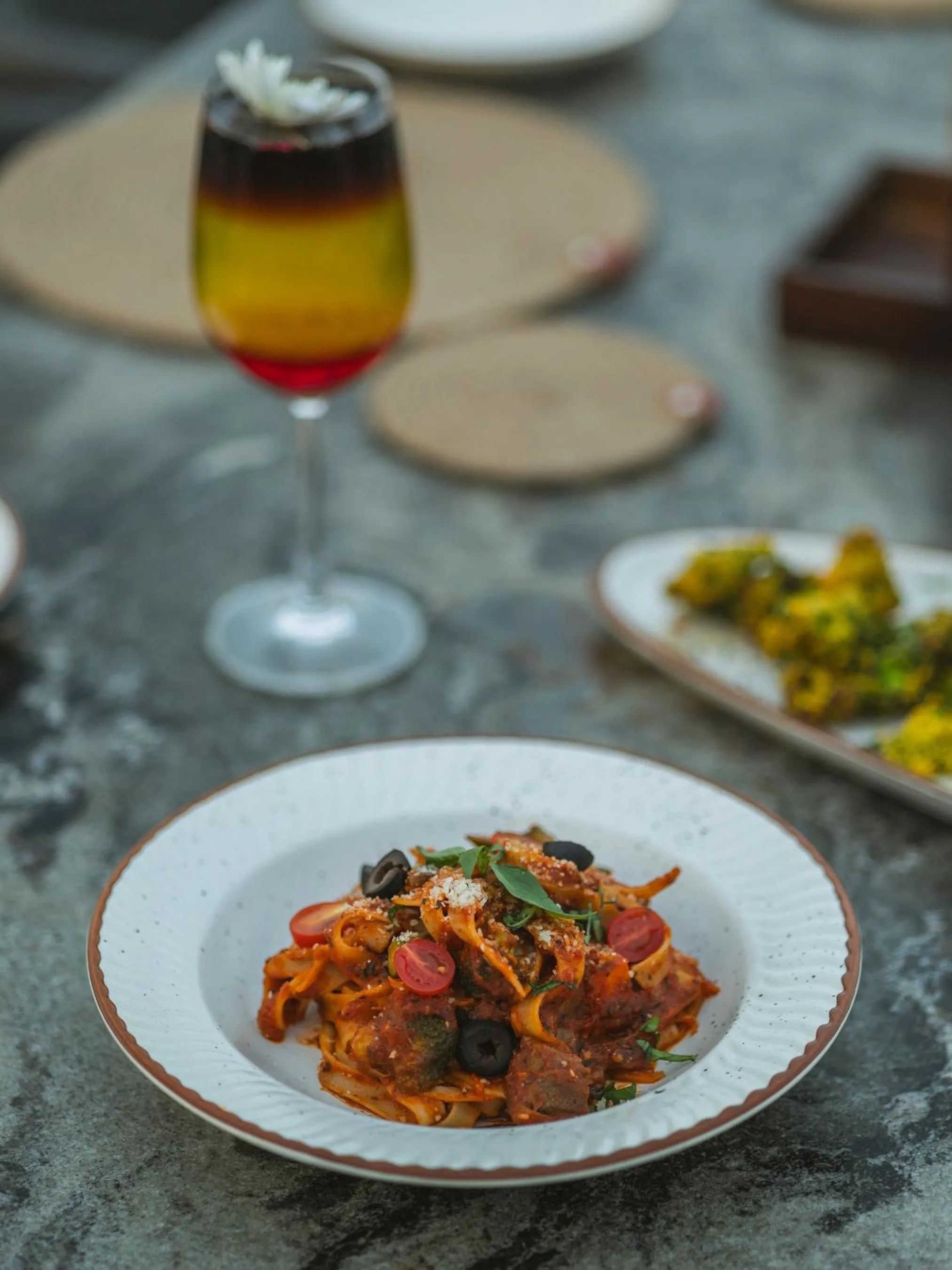 Restaurant/places to eat in Aura Boutique Hotel