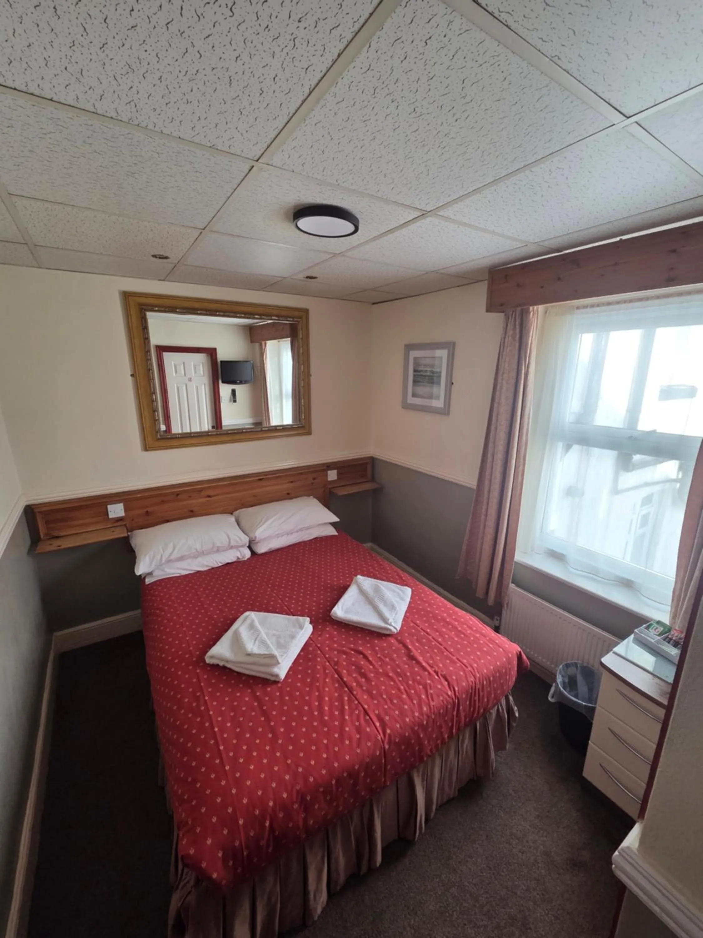 Bed in Westholme Hotel