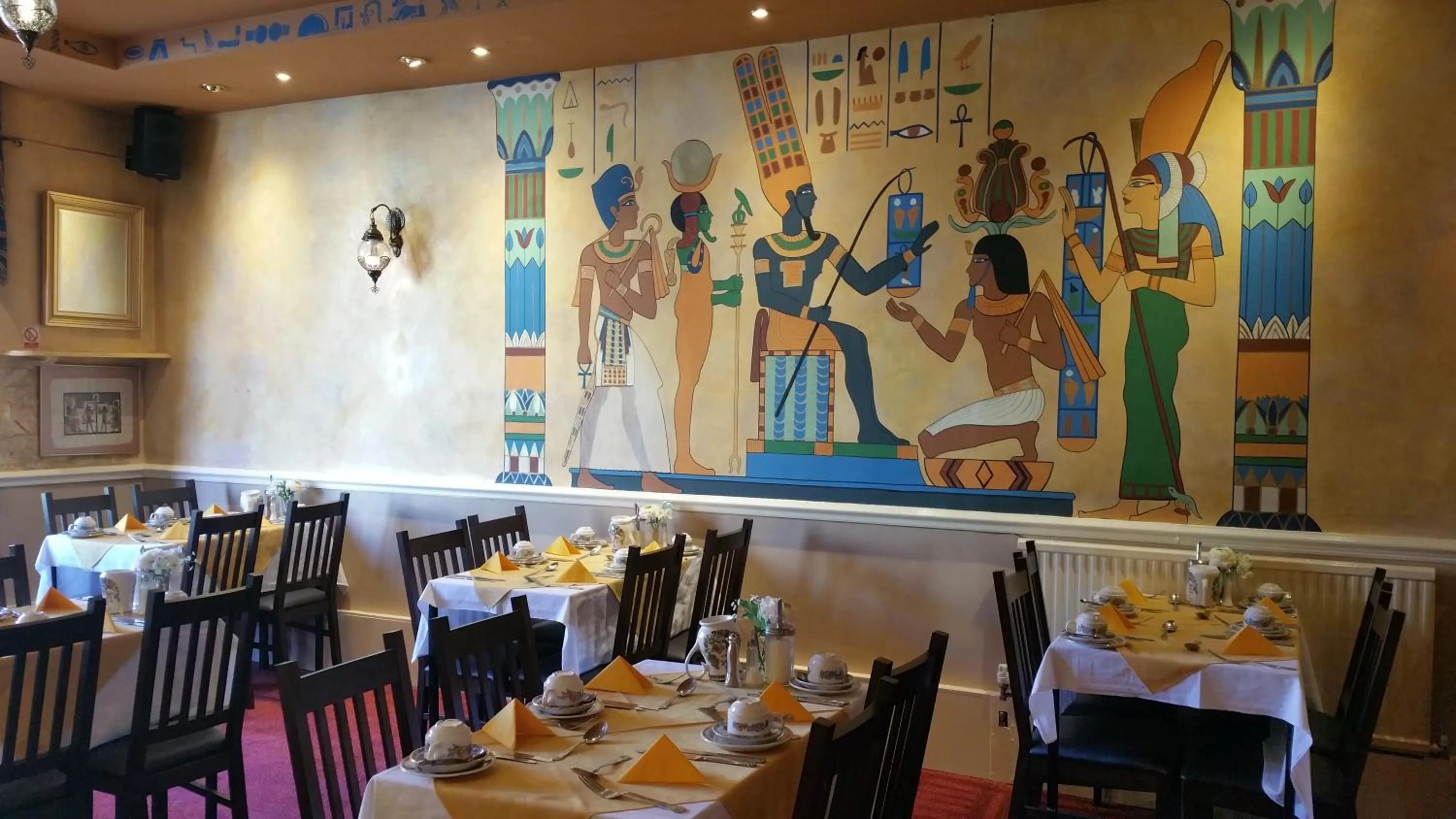 Restaurant/places to eat in Westholme Hotel