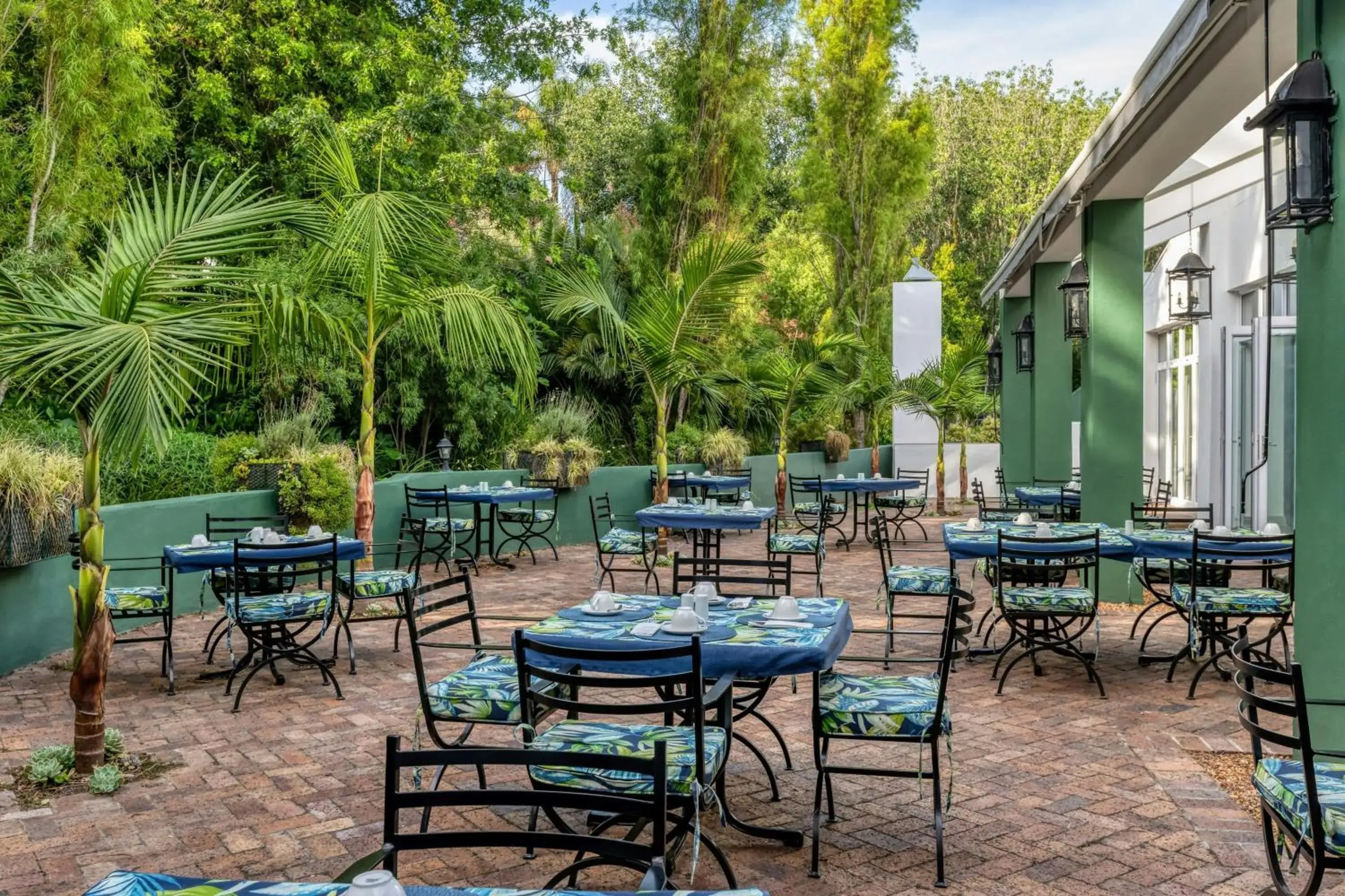 Property building in Lord Charles Hotel, Somerset West, a Tribute Portfolio Hotel Property building in Lord Charles Hotel, Somerset West, a Tribute Portfolio Hotel