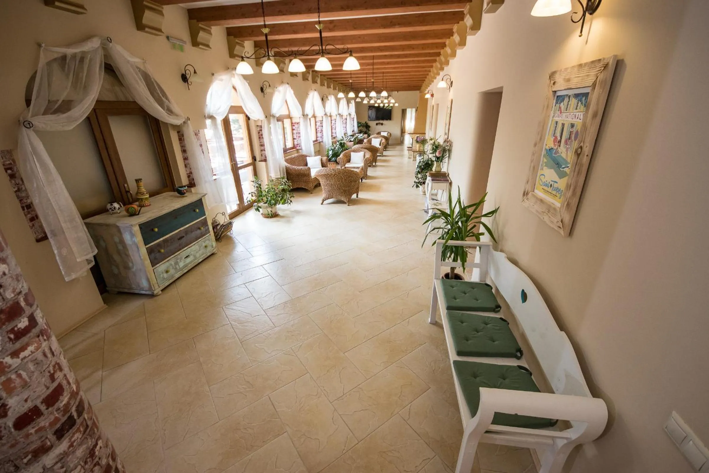 Lobby or reception in Platan Garden Rooms & Restaurant