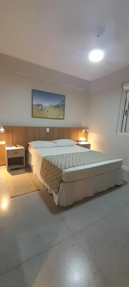 Deluxe Suite - single occupancy in Hotel Bandeirantes da Barra Deluxe Suite - single occupancy in Hotel Bandeirantes da Barra