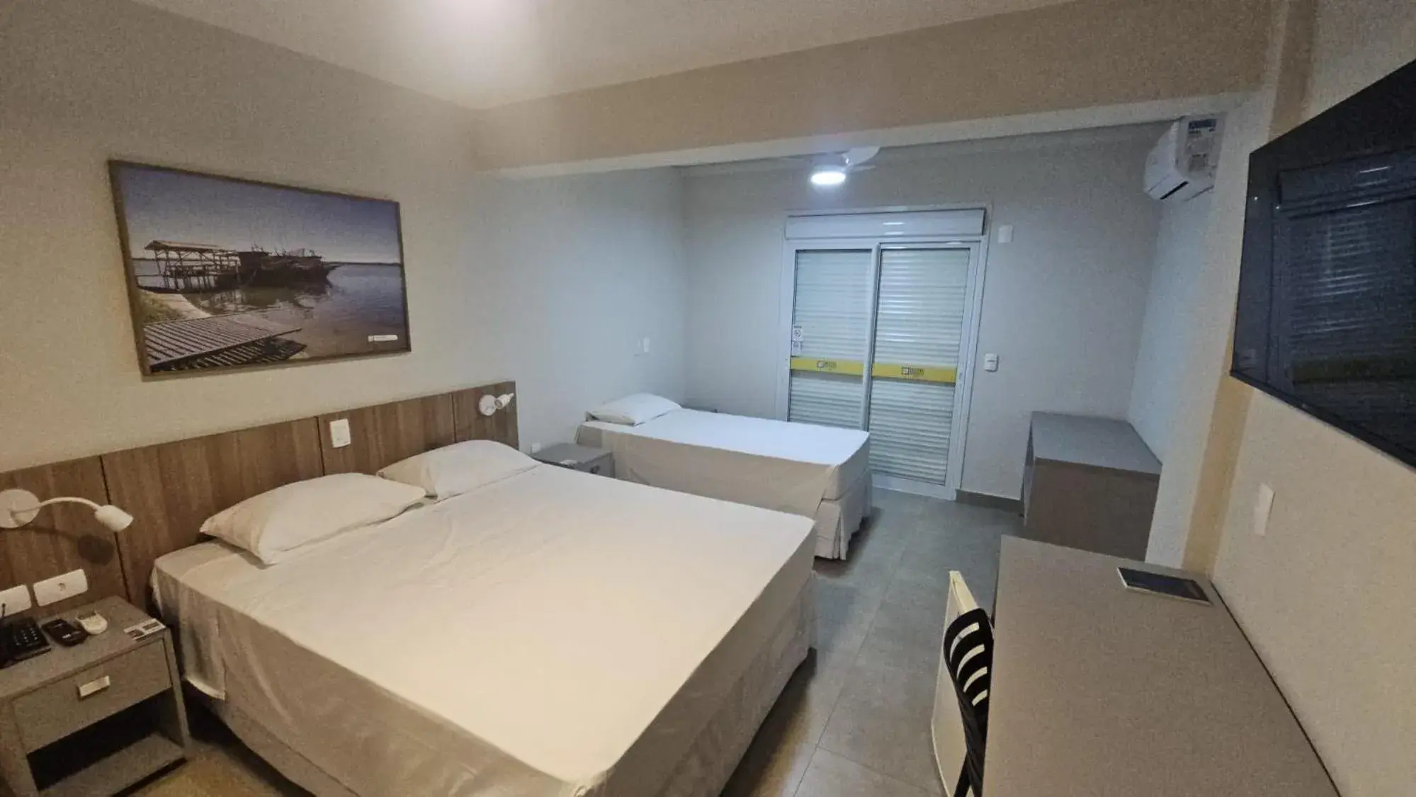 Deluxe Triple Room - single occupancy in Hotel Bandeirantes da Barra Deluxe Triple Room - single occupancy in Hotel Bandeirantes da Barra