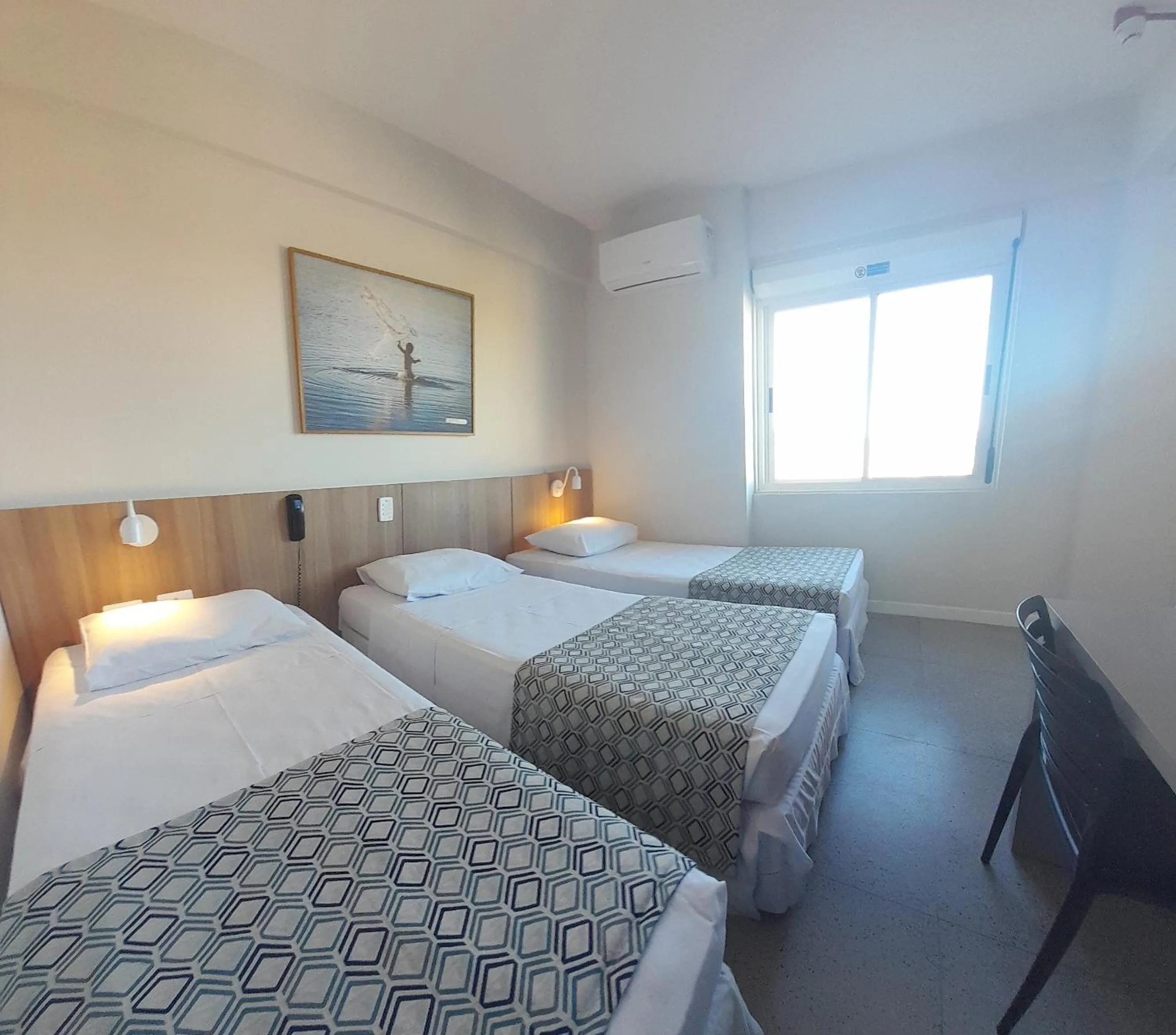 Bed in Hotel Bandeirantes da Barra