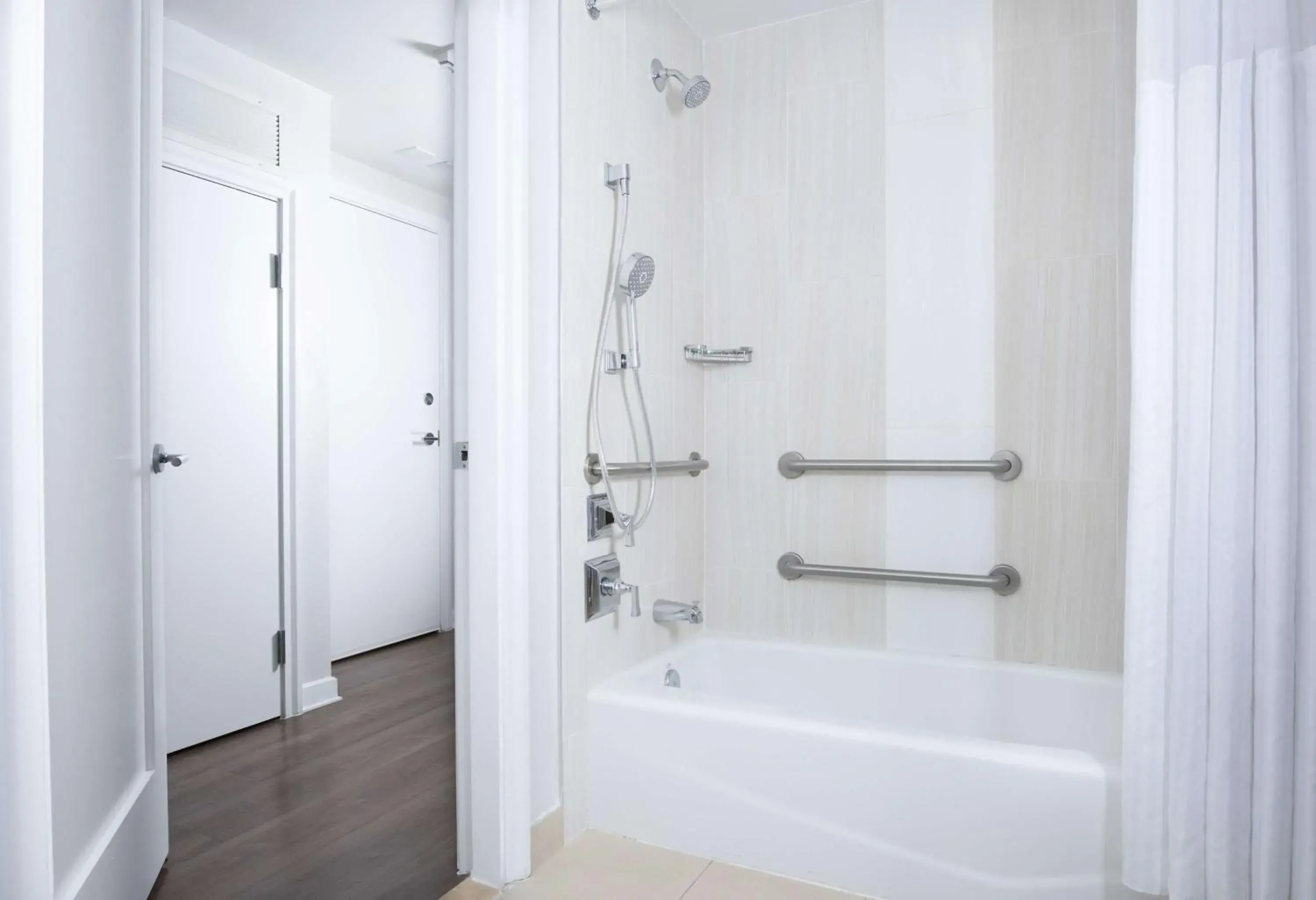 Bathroom in Hilton Grand Vacations Club Las Palmeras Orlando Bathroom in Hilton Grand Vacations Club Las Palmeras Orlando