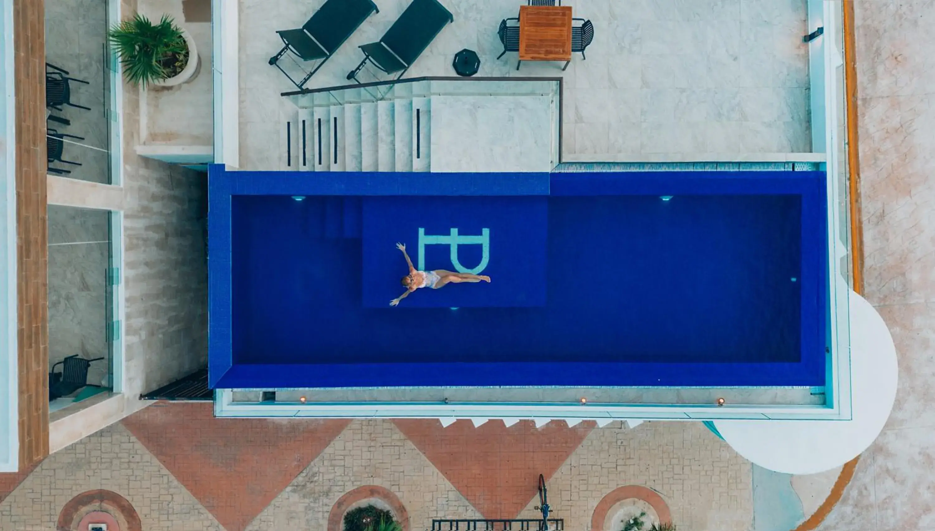 Swimming pool in Hotel Puerto Libre Swimming pool in Hotel Puerto Libre