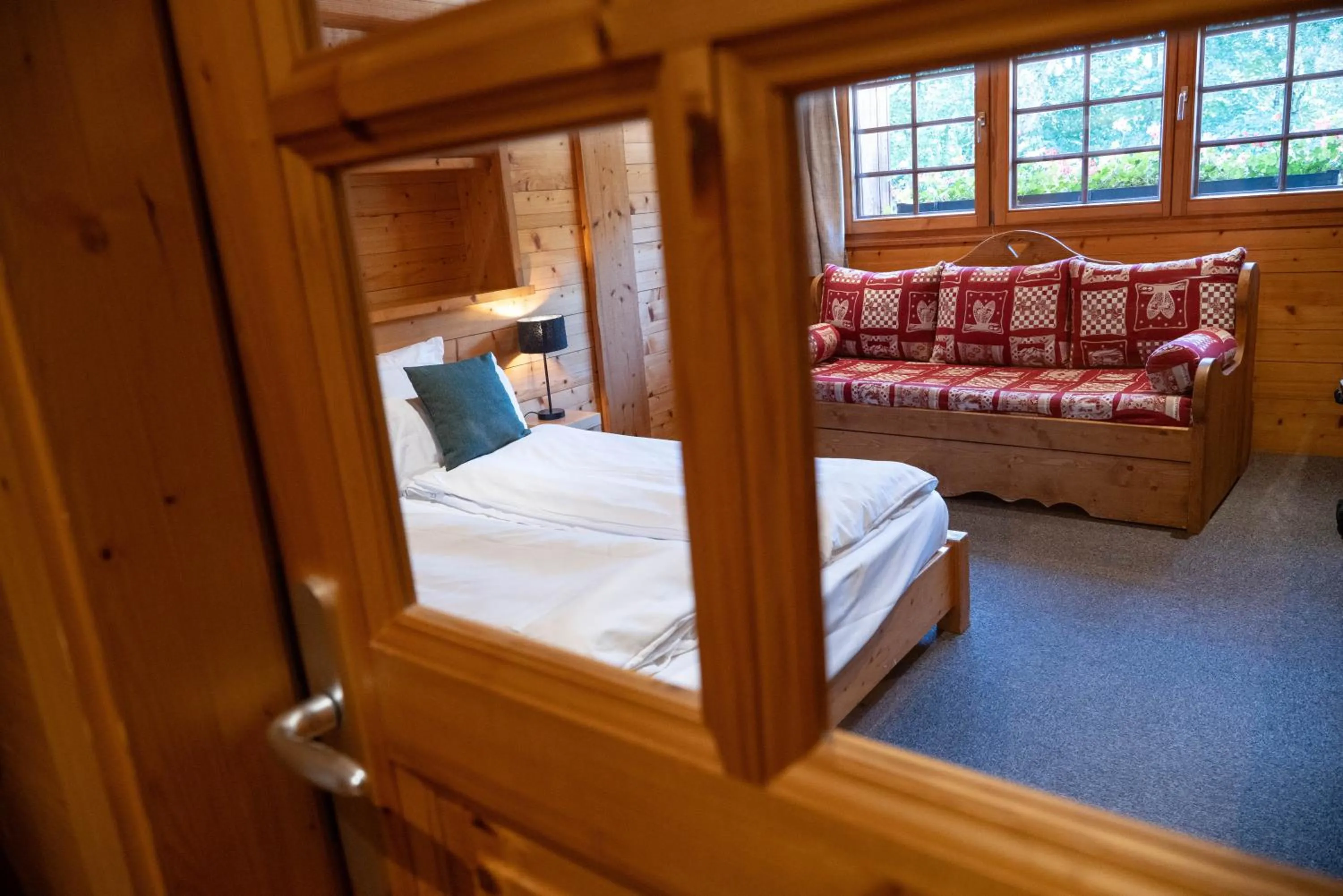 Bedroom, Bed in Chalet Hôtel & Spa Le Collet
