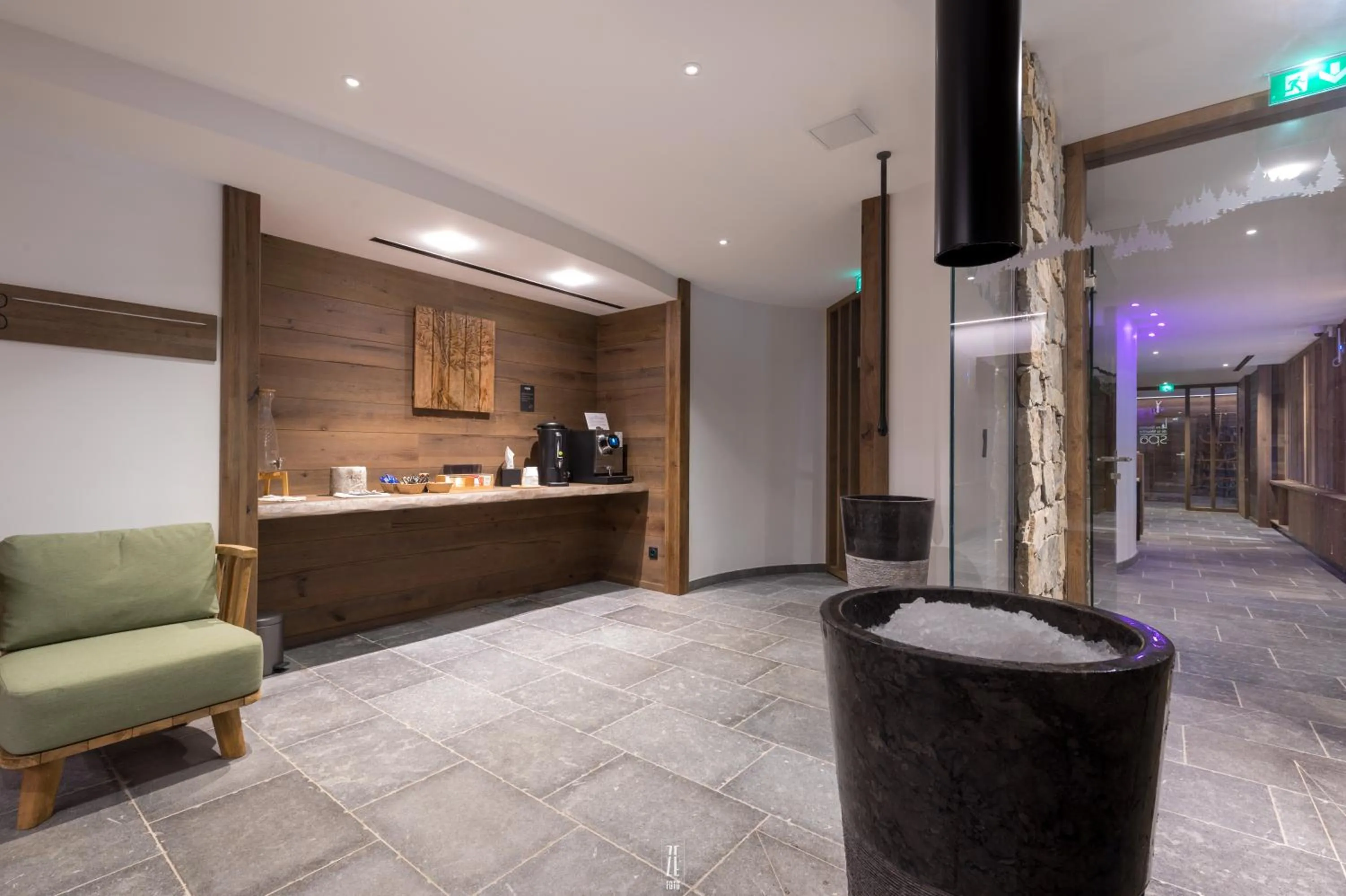 Spa and wellness centre/facilities in Chalet Hôtel & Spa Le Collet