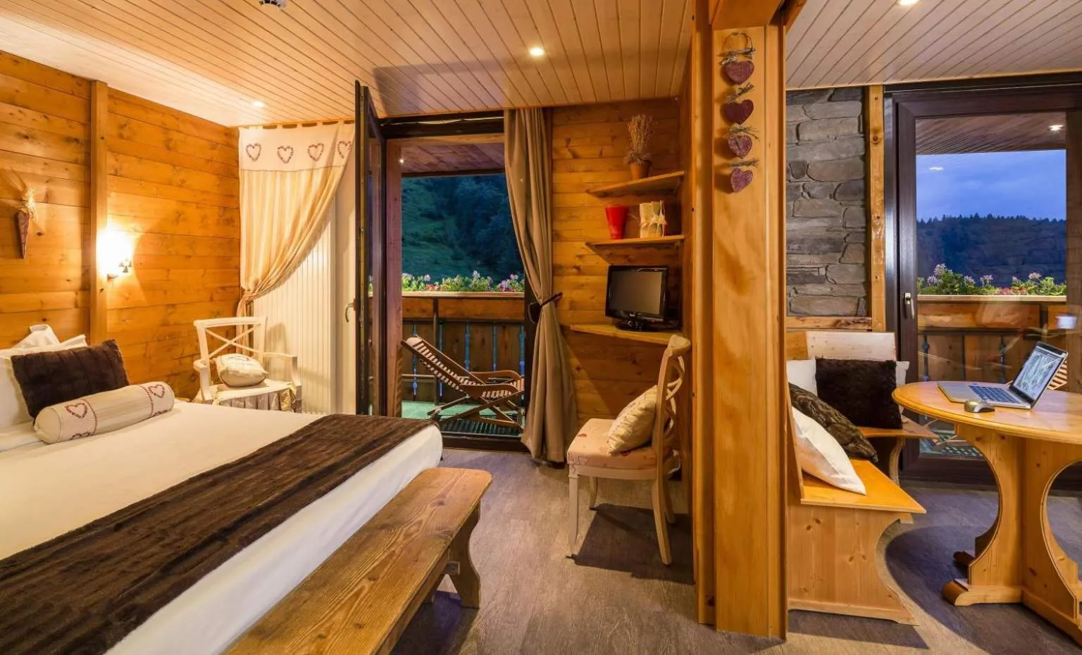 Photo of the whole room in Chalet Hôtel & Spa Le Collet