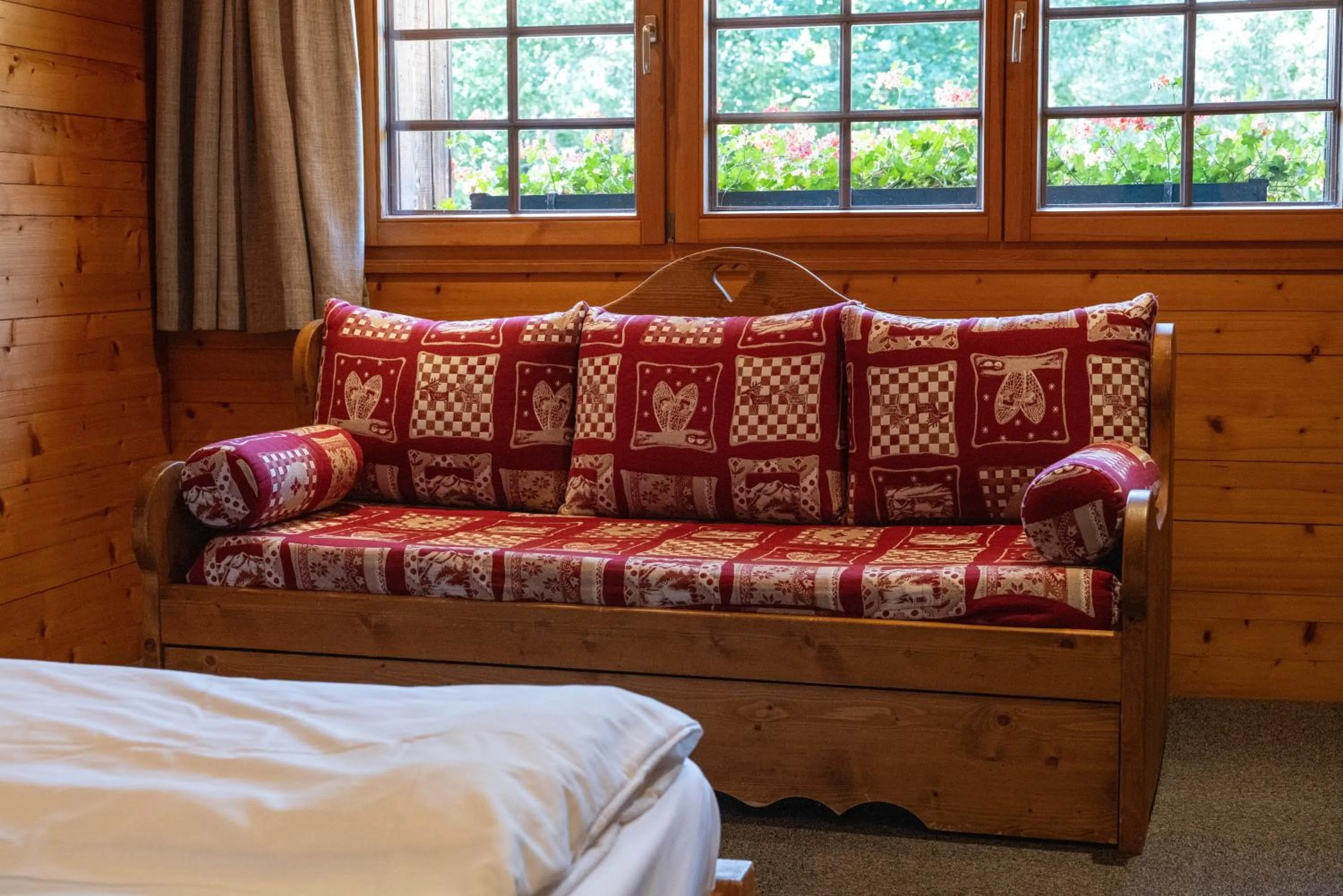 Bedroom, Bed in Chalet Hôtel & Spa Le Collet