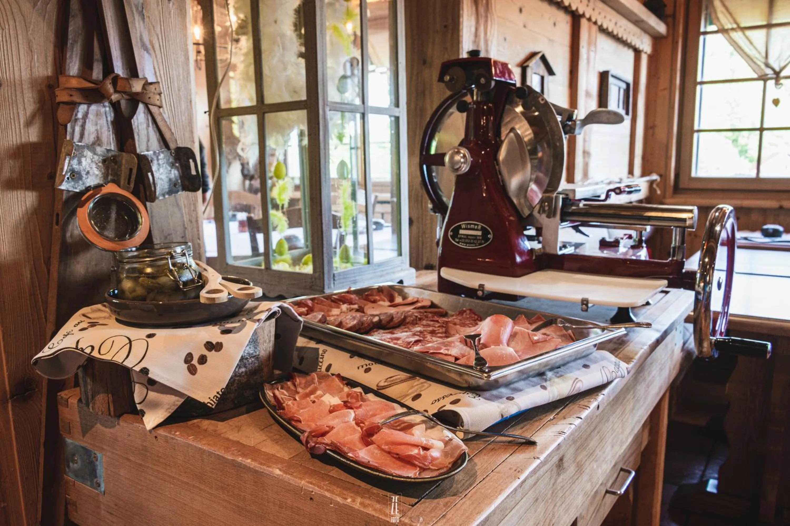 Buffet breakfast in Chalet Hôtel & Spa Le Collet