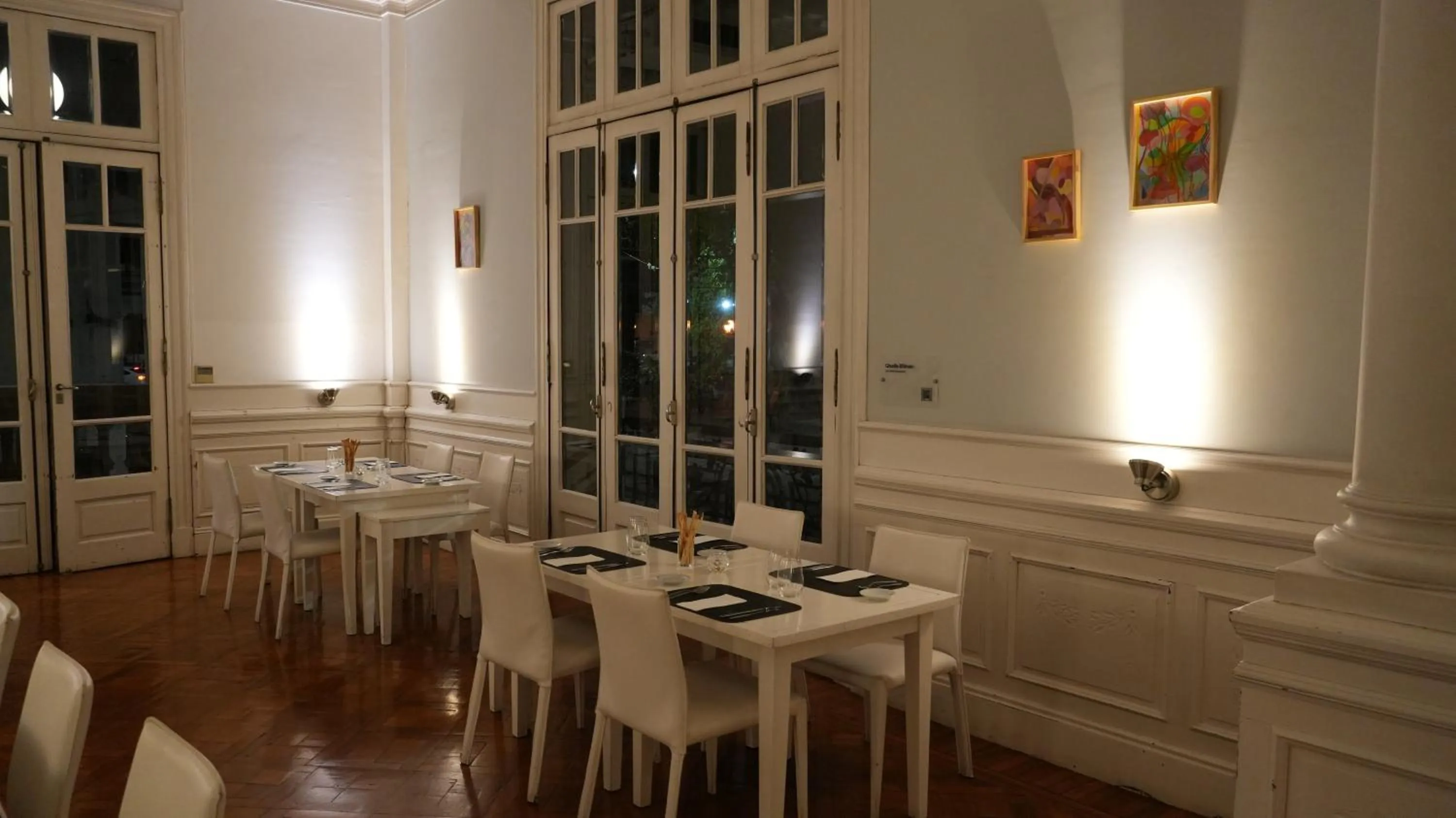 Restaurant/places to eat in Design Suites Salta