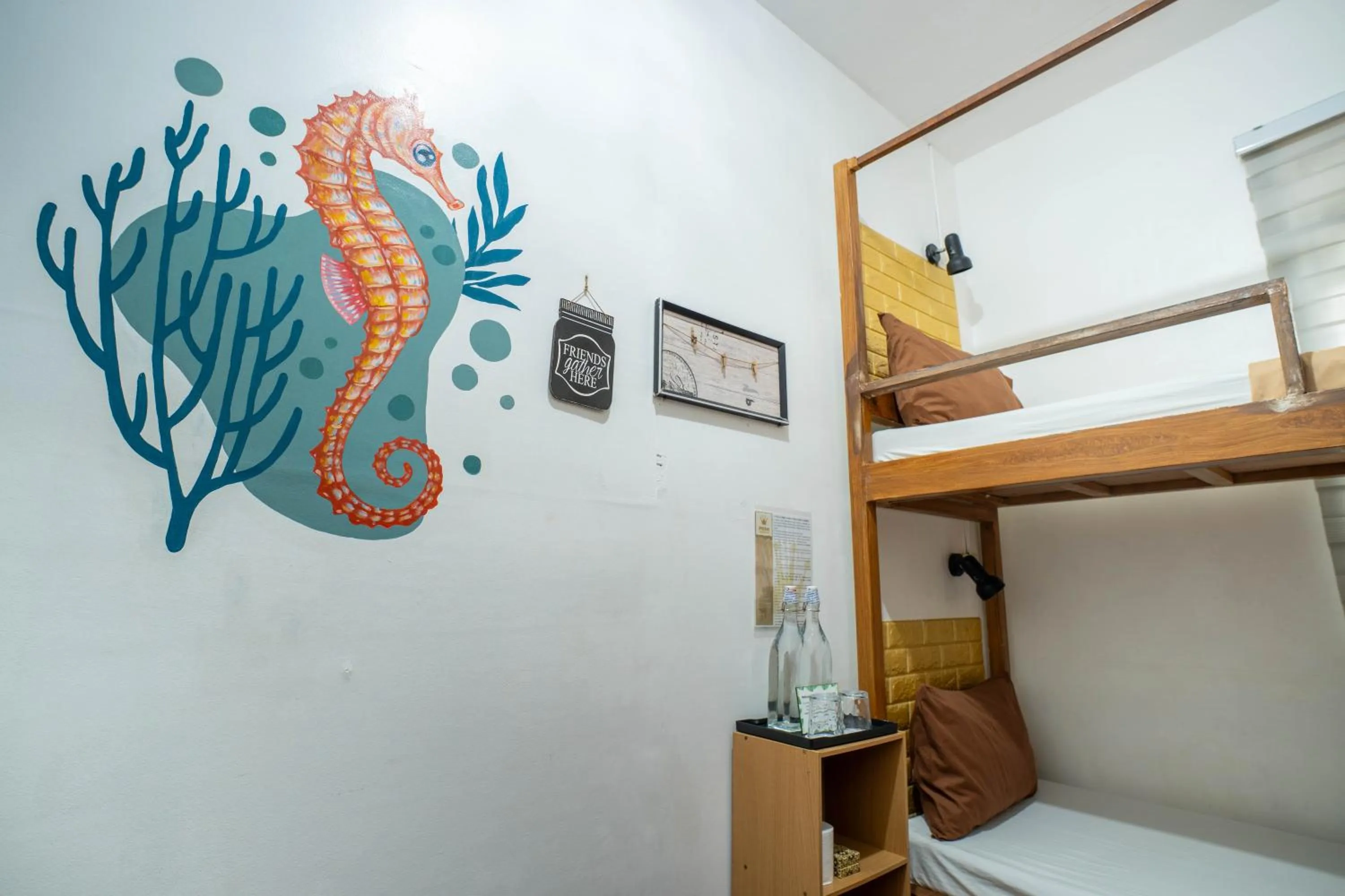 Bed in Prim Travellers Inn