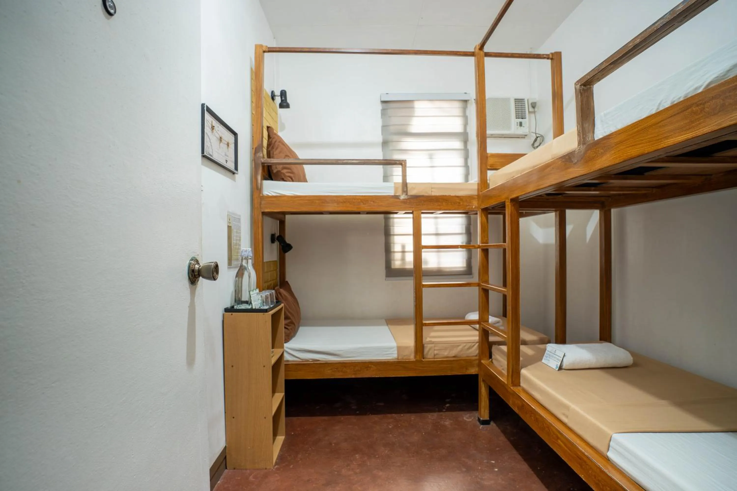 Bed in Prim Travellers Inn