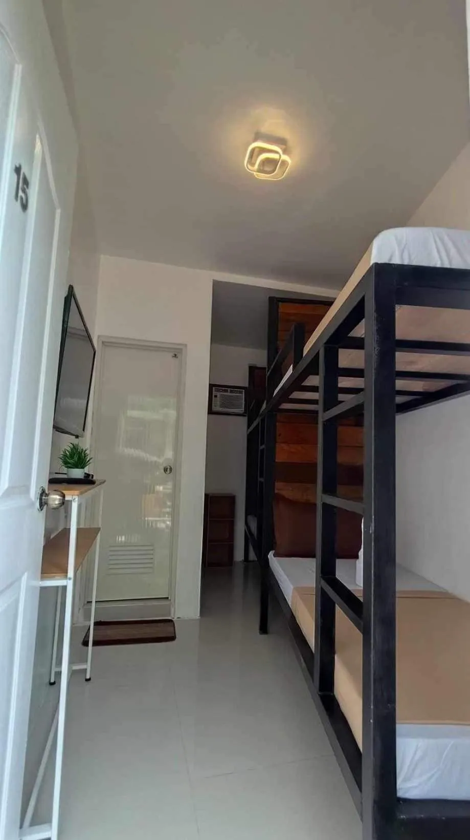 Bed in Prim Travellers Inn