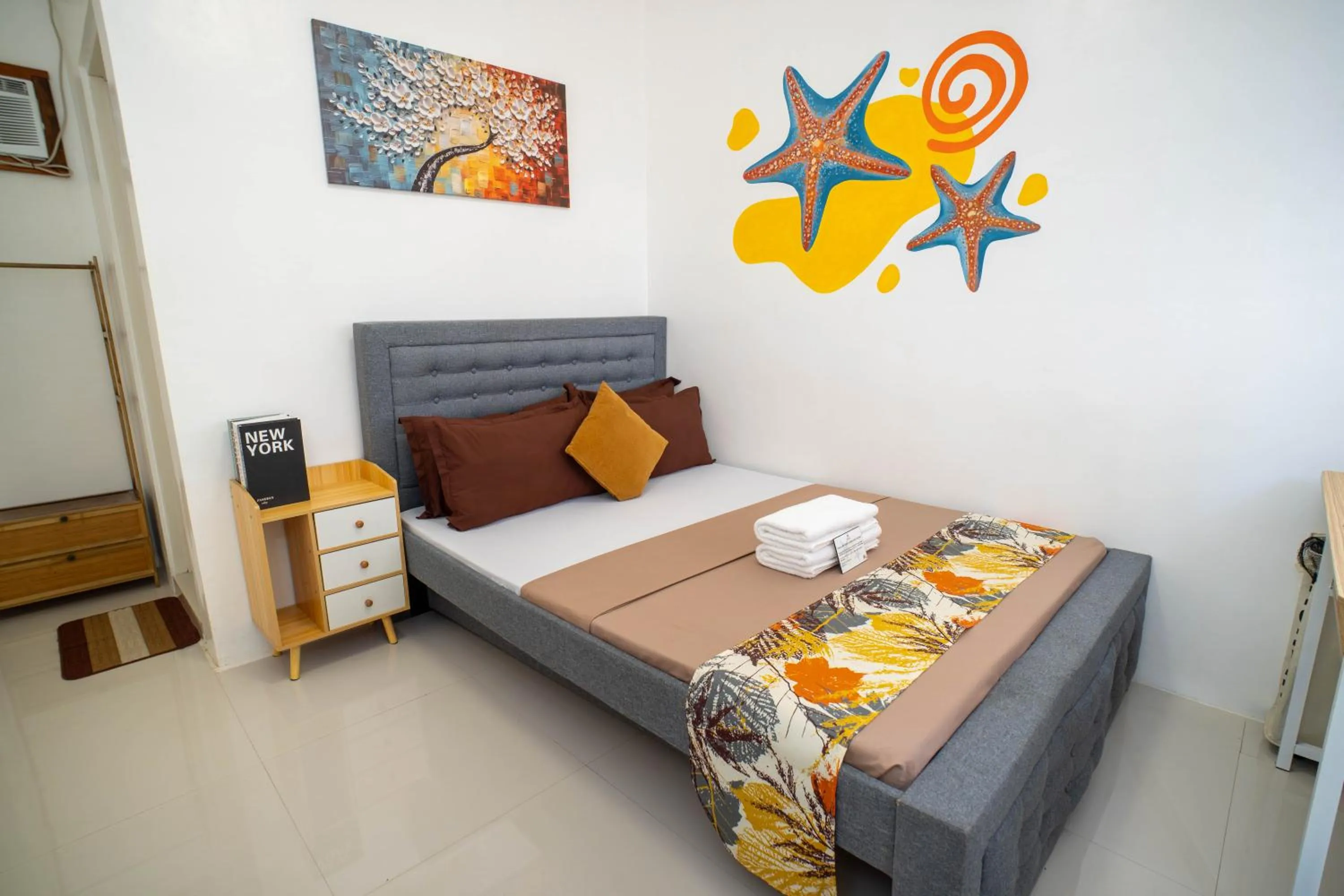 Bed in Prim Travellers Inn