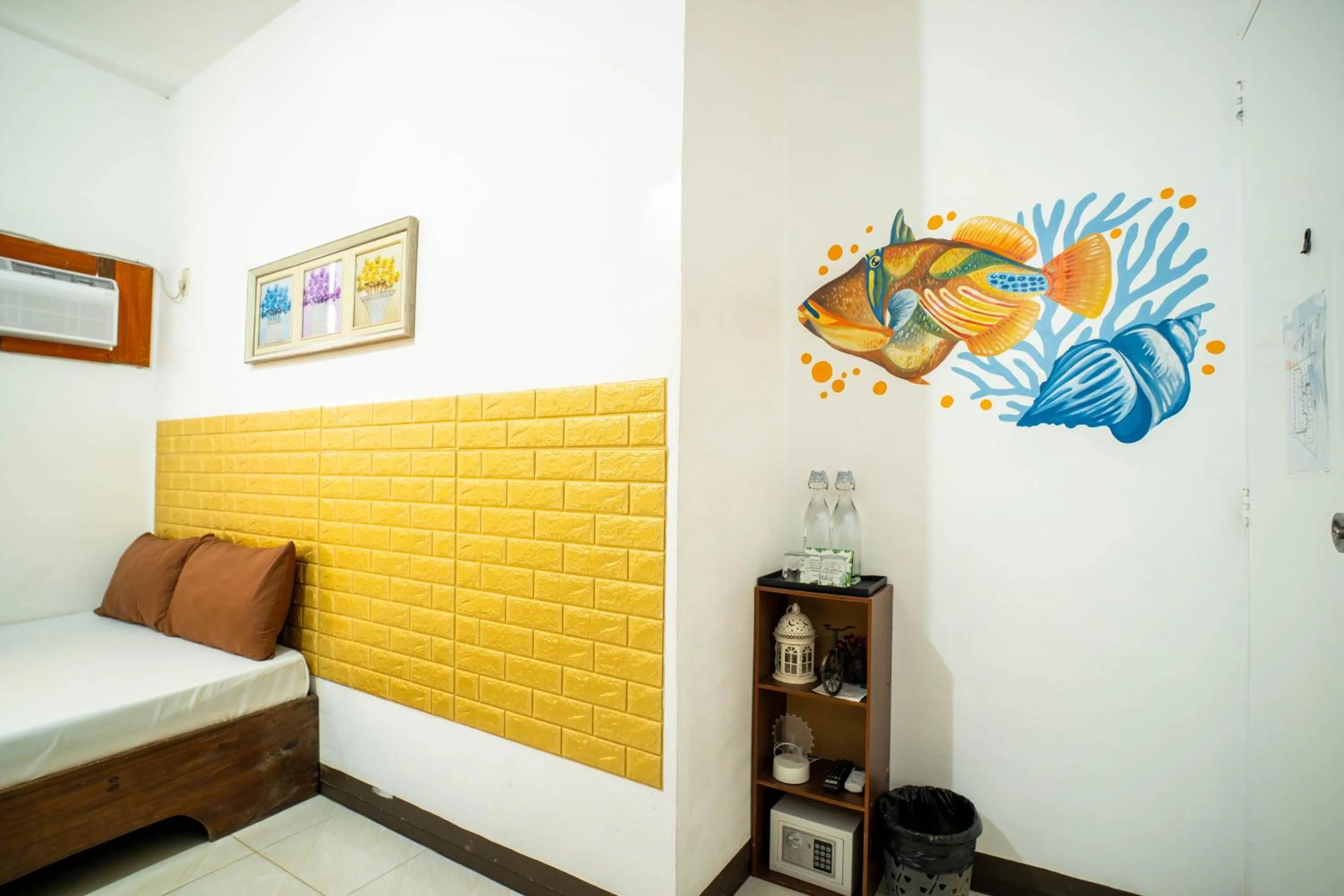 Bed in Prim Travellers Inn