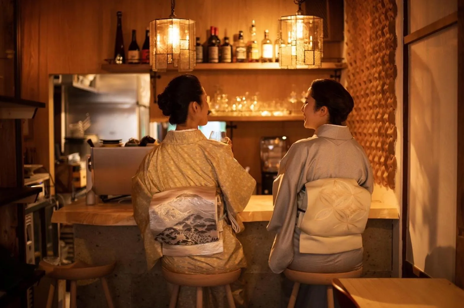 Restaurant/places to eat in Hakonowa