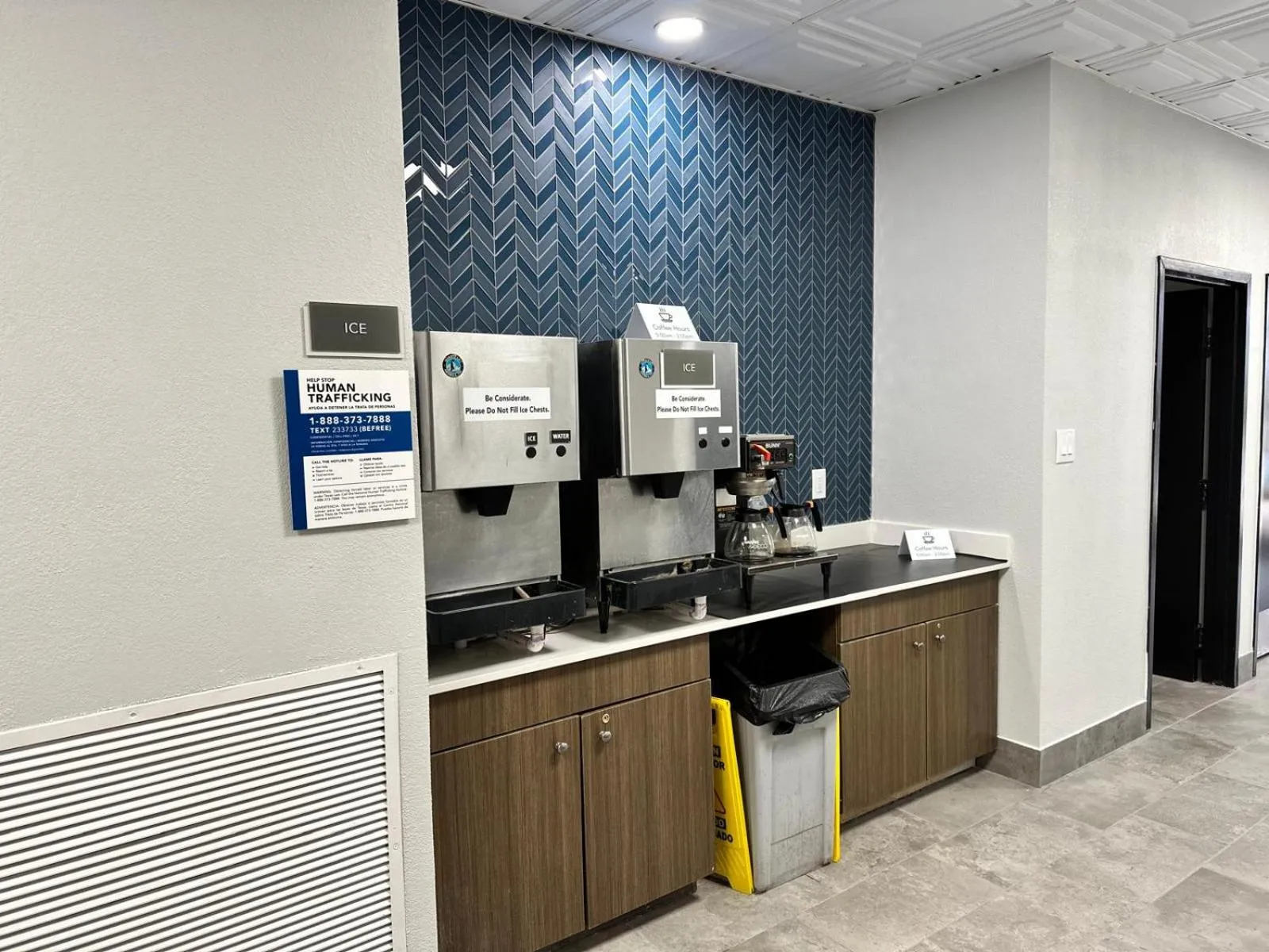 Restaurant/places to eat in Motel 6 Mesquite, TX Town East