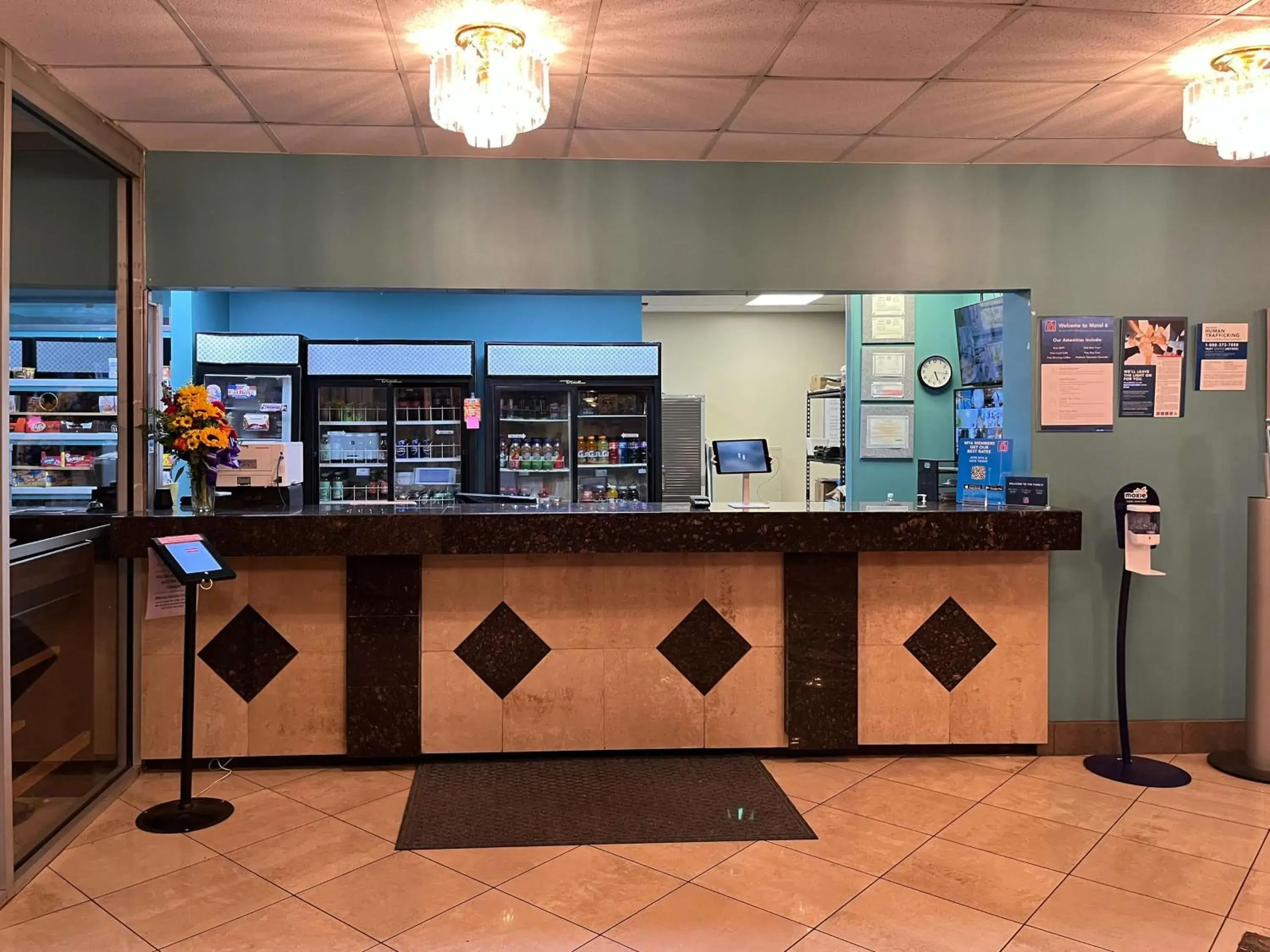 Lobby or reception, Lobby/Reception in Motel 6 Mesquite, TX Town East