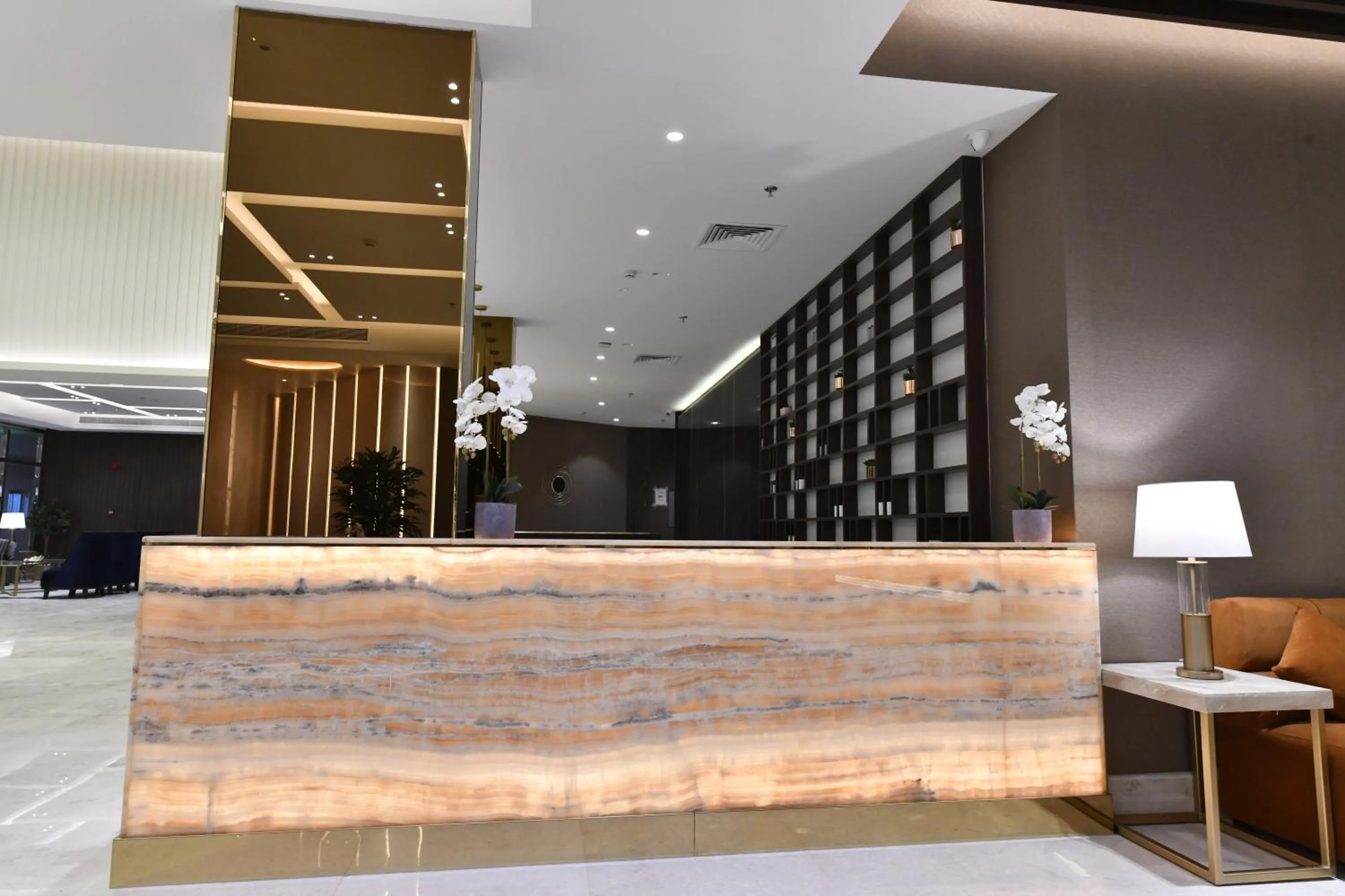 Lobby or reception in JUFFAIR BOULEVARD HOTEL & SUITES