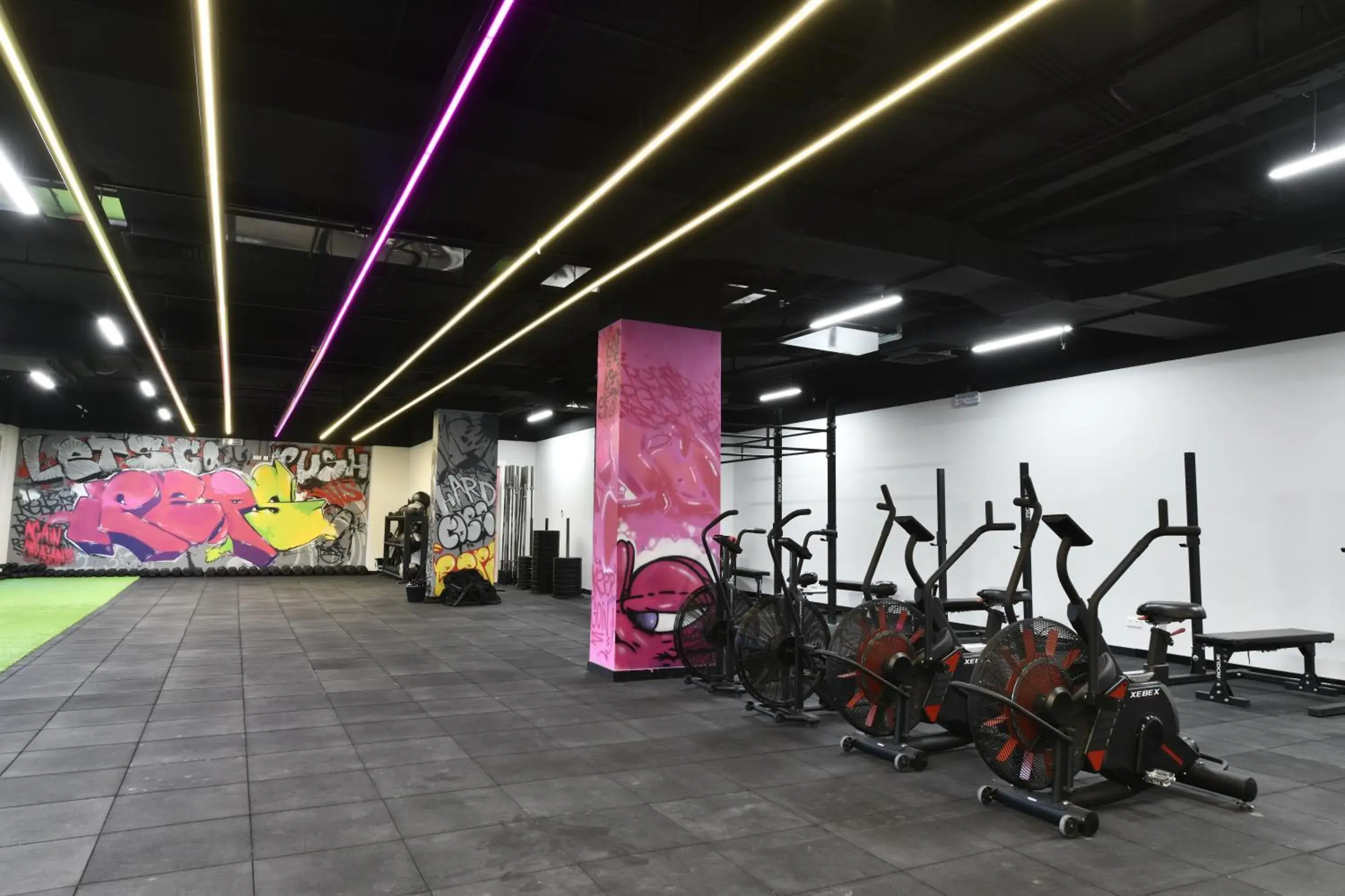 Fitness centre/facilities in JUFFAIR BOULEVARD HOTEL & SUITES Fitness centre/facilities in JUFFAIR BOULEVARD HOTEL & SUITES