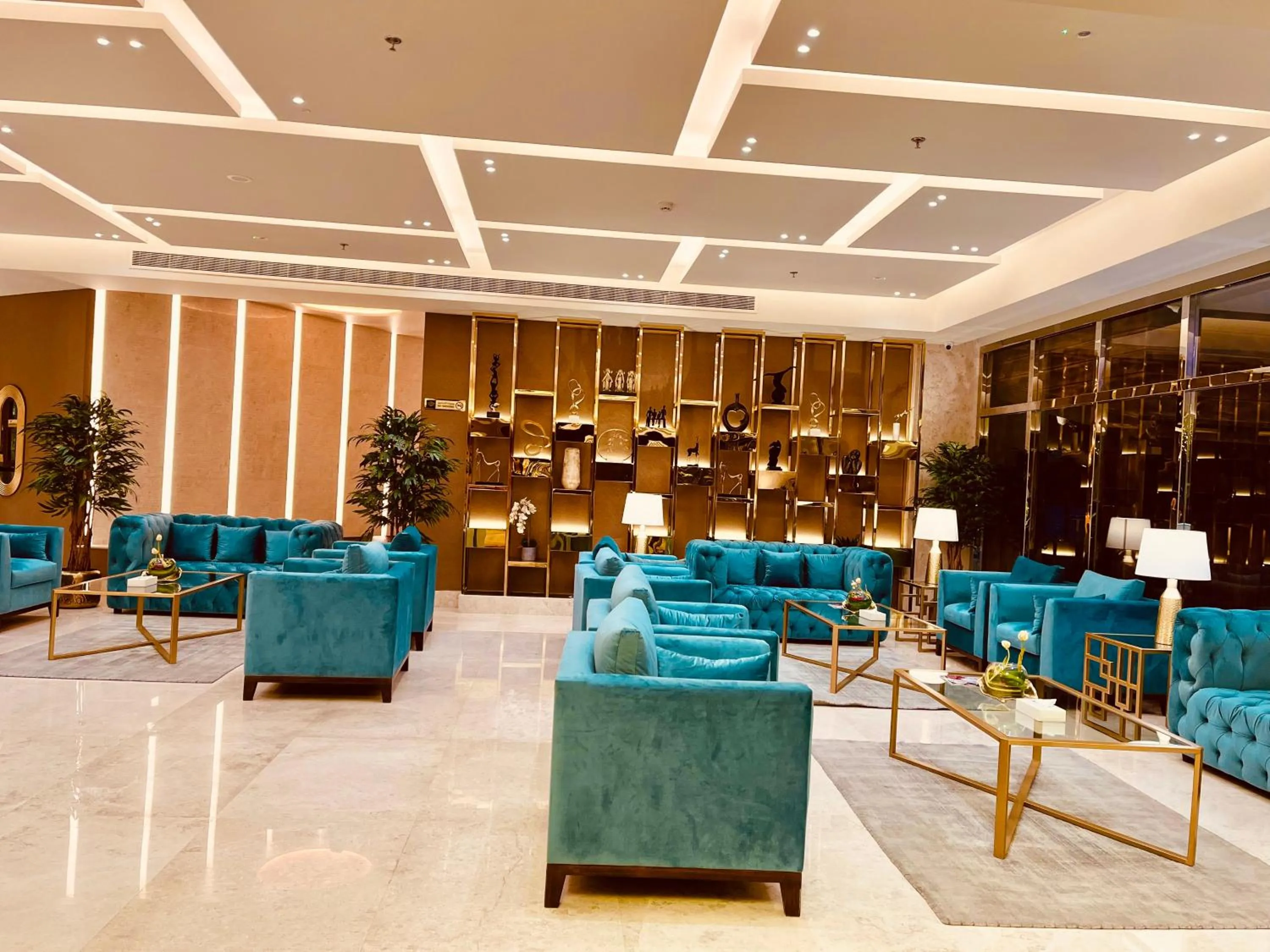 Lobby or reception in JUFFAIR BOULEVARD HOTEL & SUITES