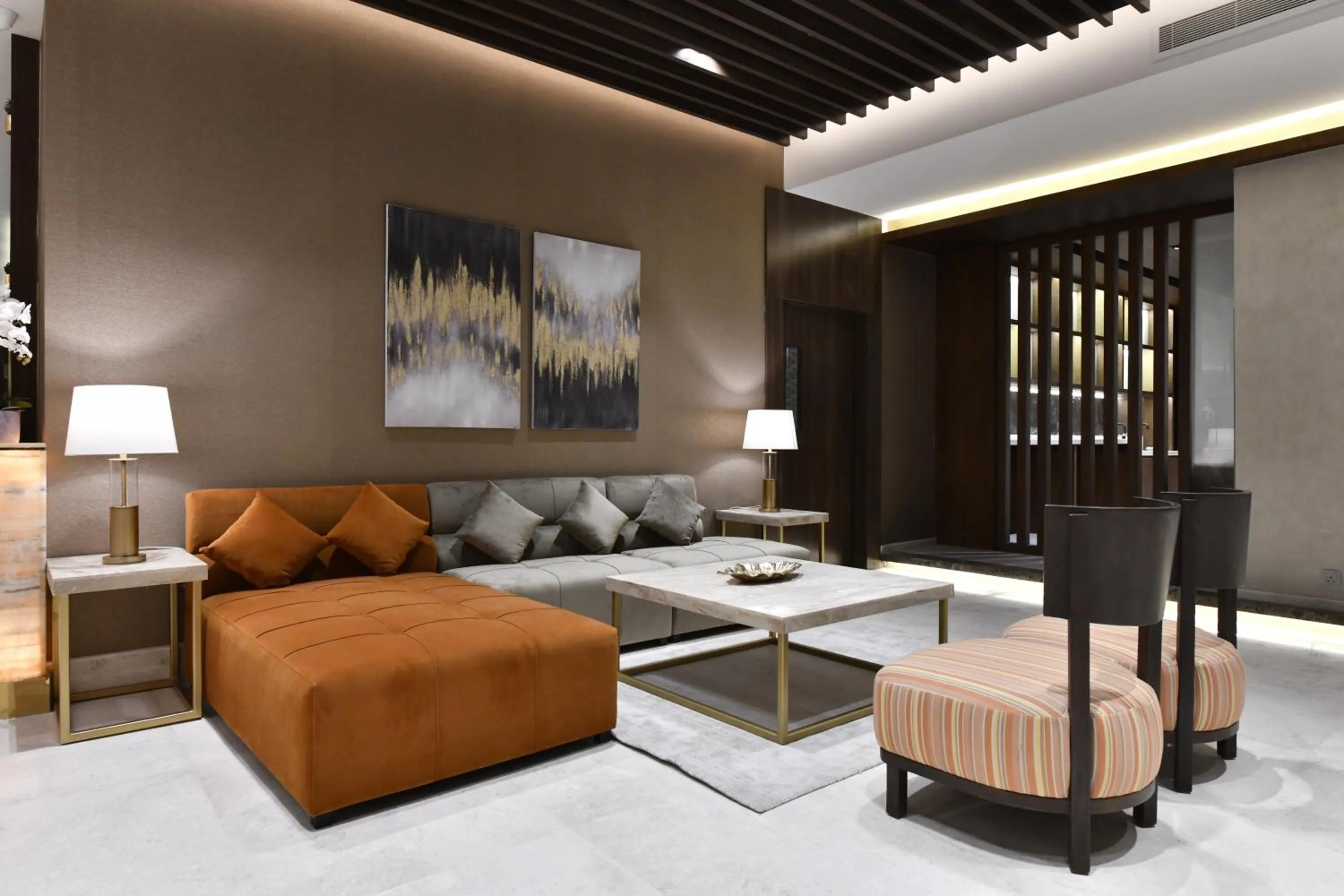 Lobby or reception in JUFFAIR BOULEVARD HOTEL & SUITES