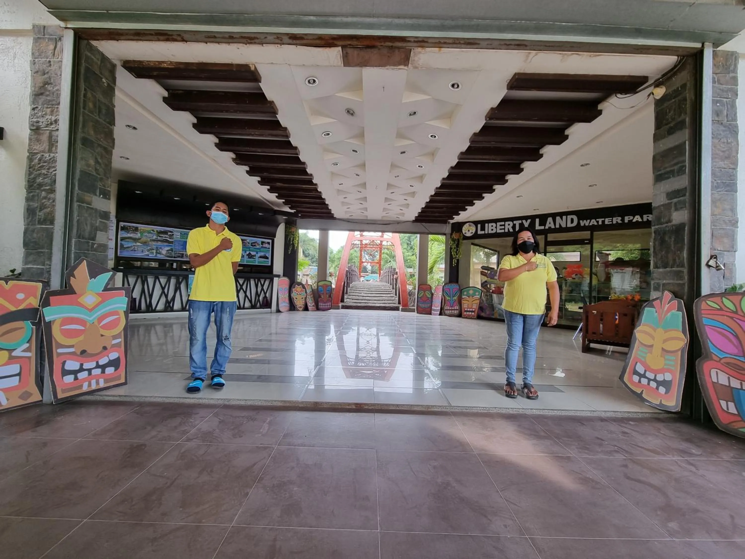 Staff in Libertyland Waterpark Resort